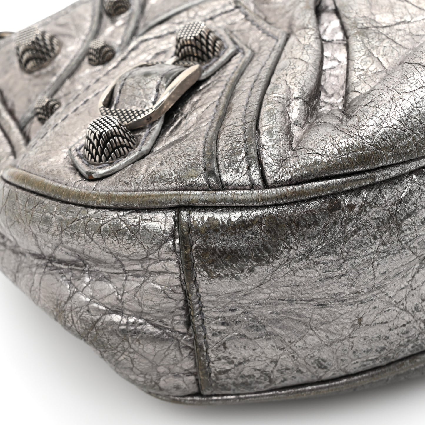 Metallic Agneau Arena Le Cagole Shoulder Bag XS Silver