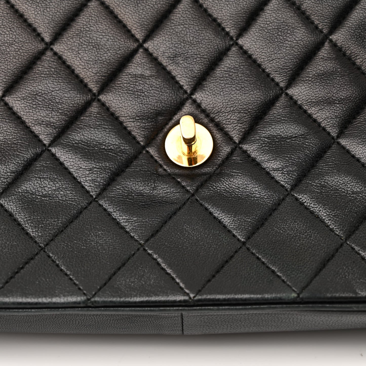 Lambskin Quilted Medium Single Flap Black