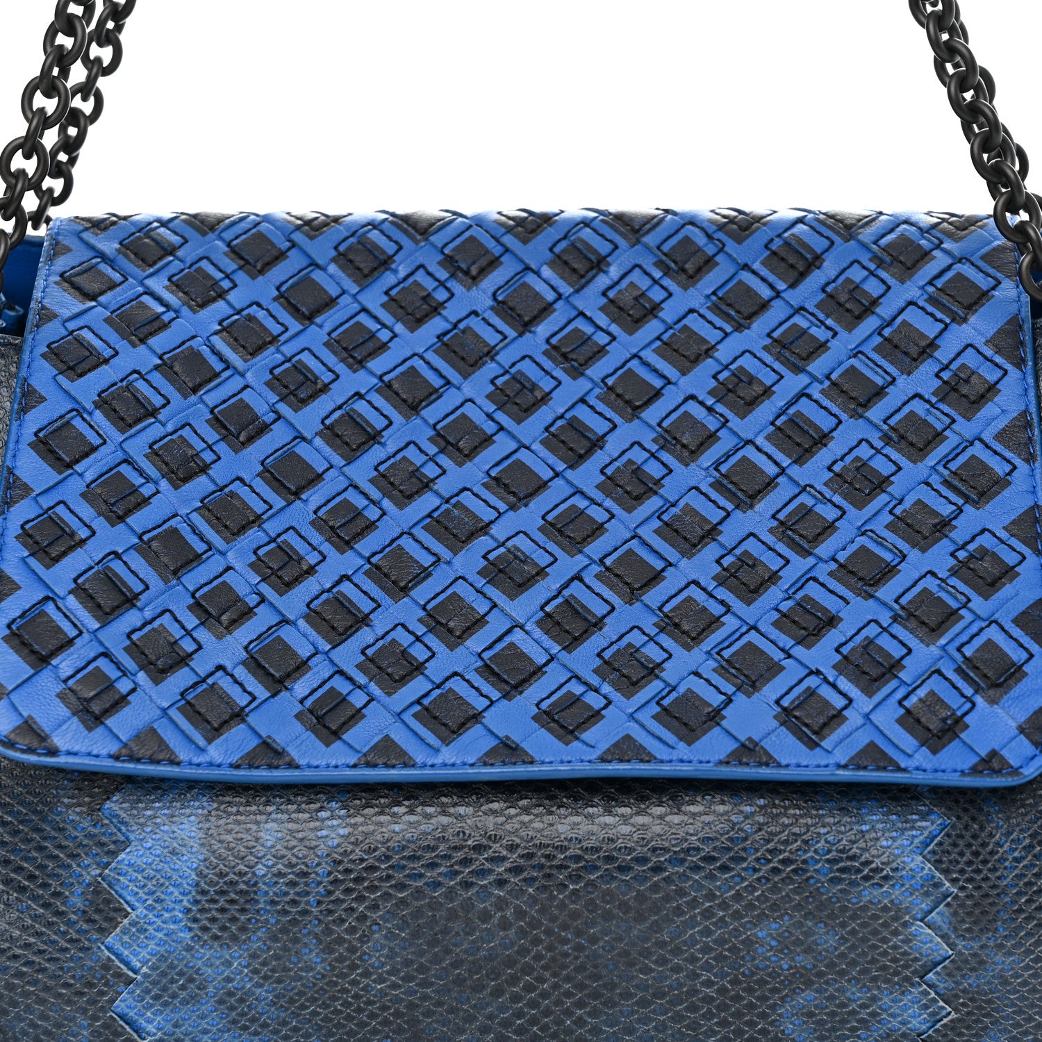 Bottega Veneta Vesuvio Karung Nappa Intrecciato Cravatteria Small Flap Shoulder Bag Bleuette 7 of 12