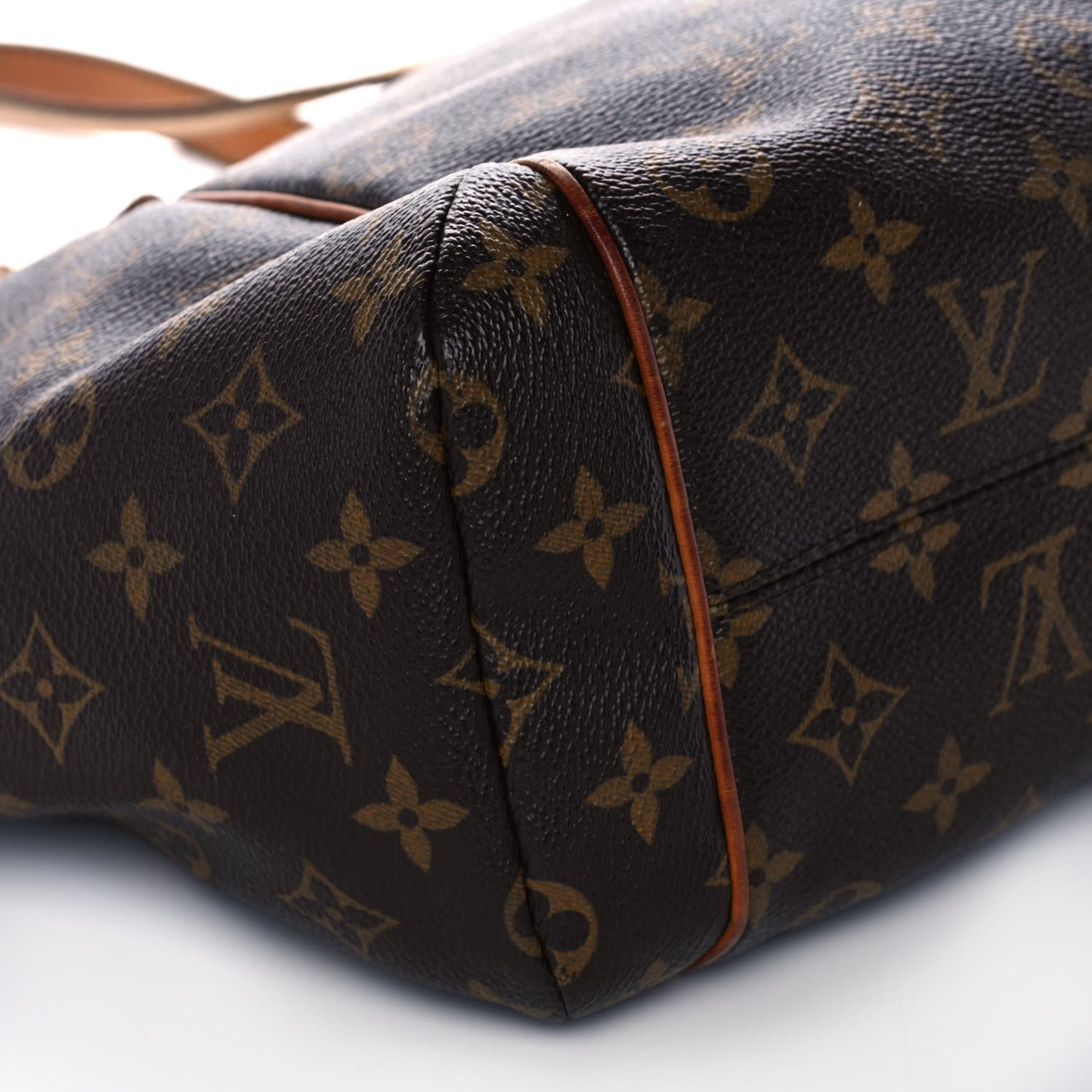 Monogram Totally PM