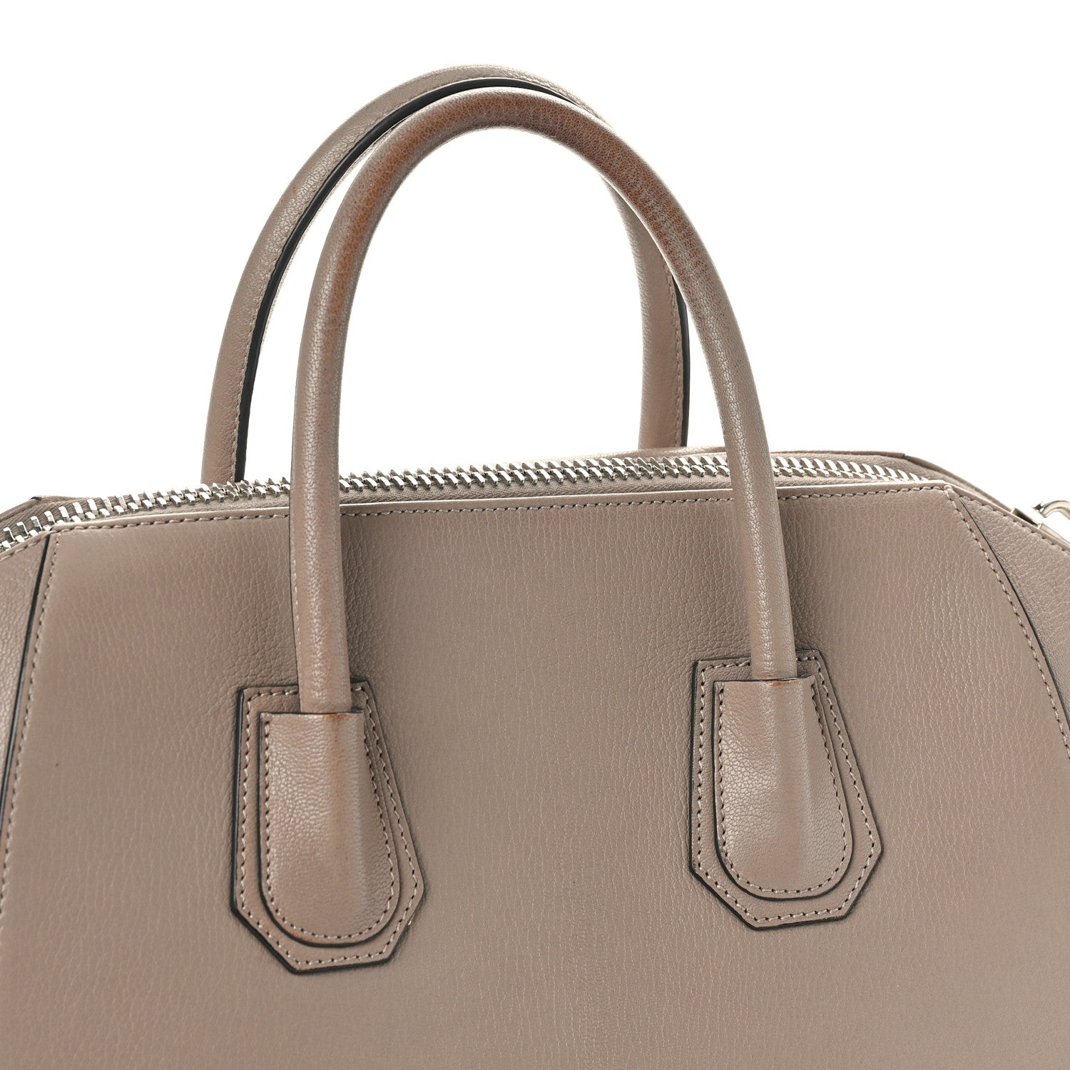 Givenchy Sugar Goatskin Medium Antigona Dune 9 of 16