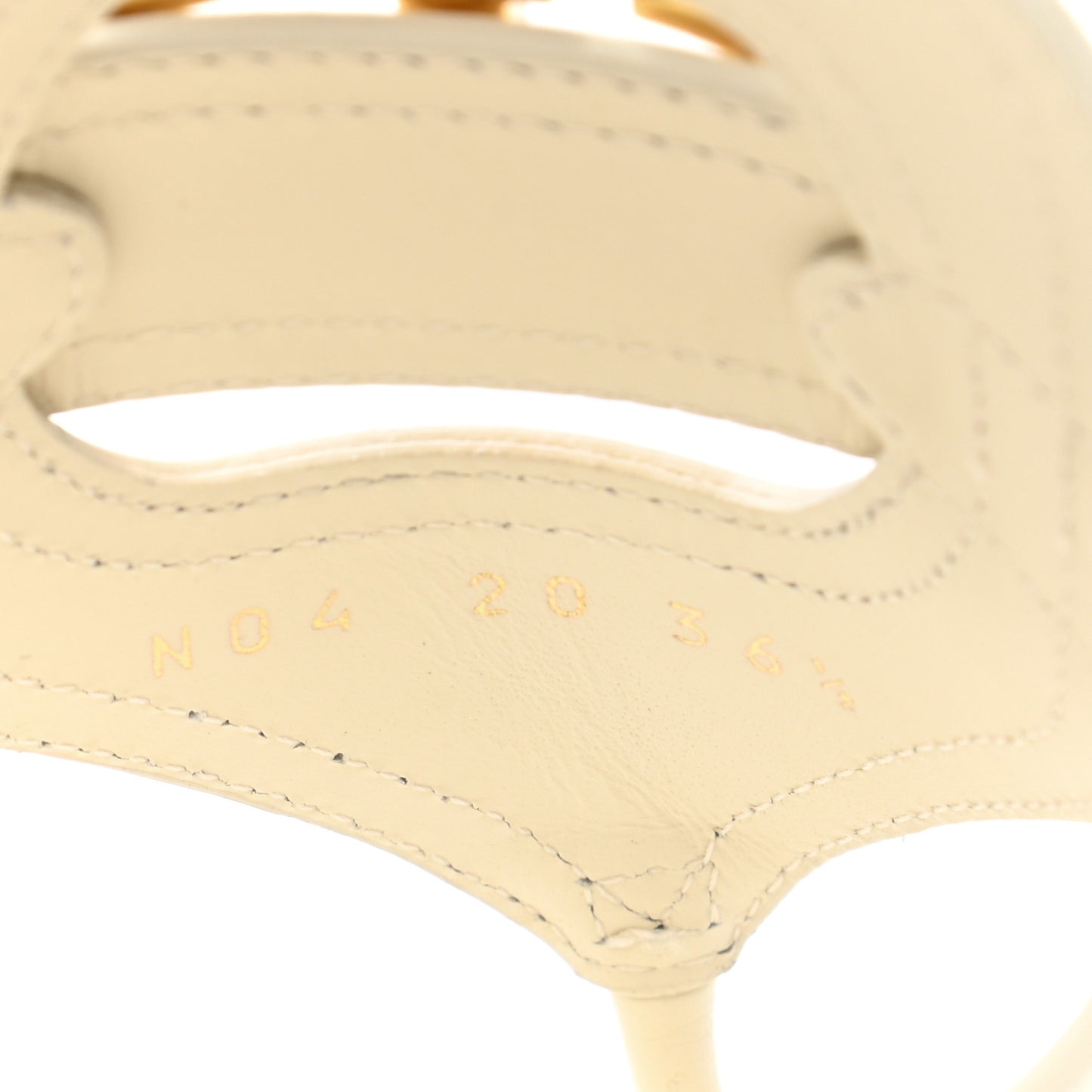 Calfskin 30 Montaigne Thong Sandals 36.5 White
