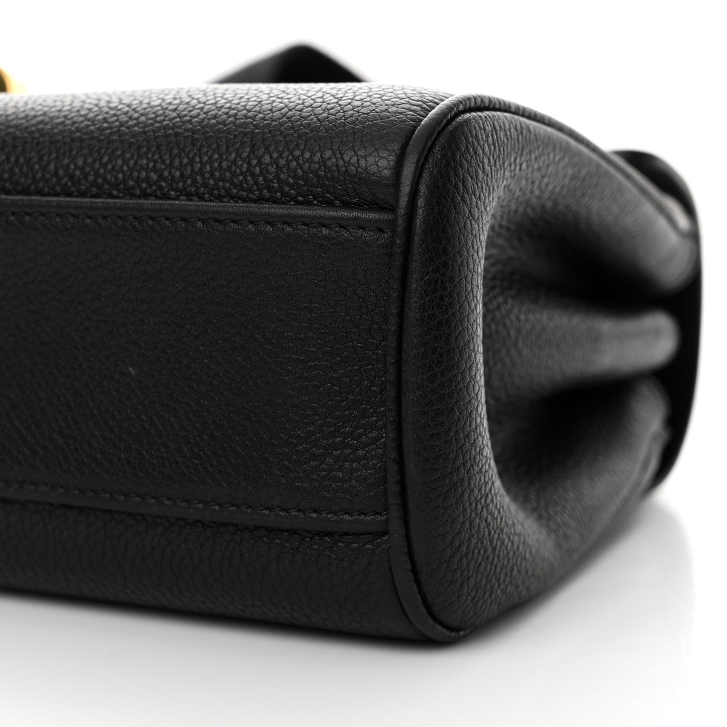 Grained Calfskin Teen Soft 16 Shoulder Bag Black