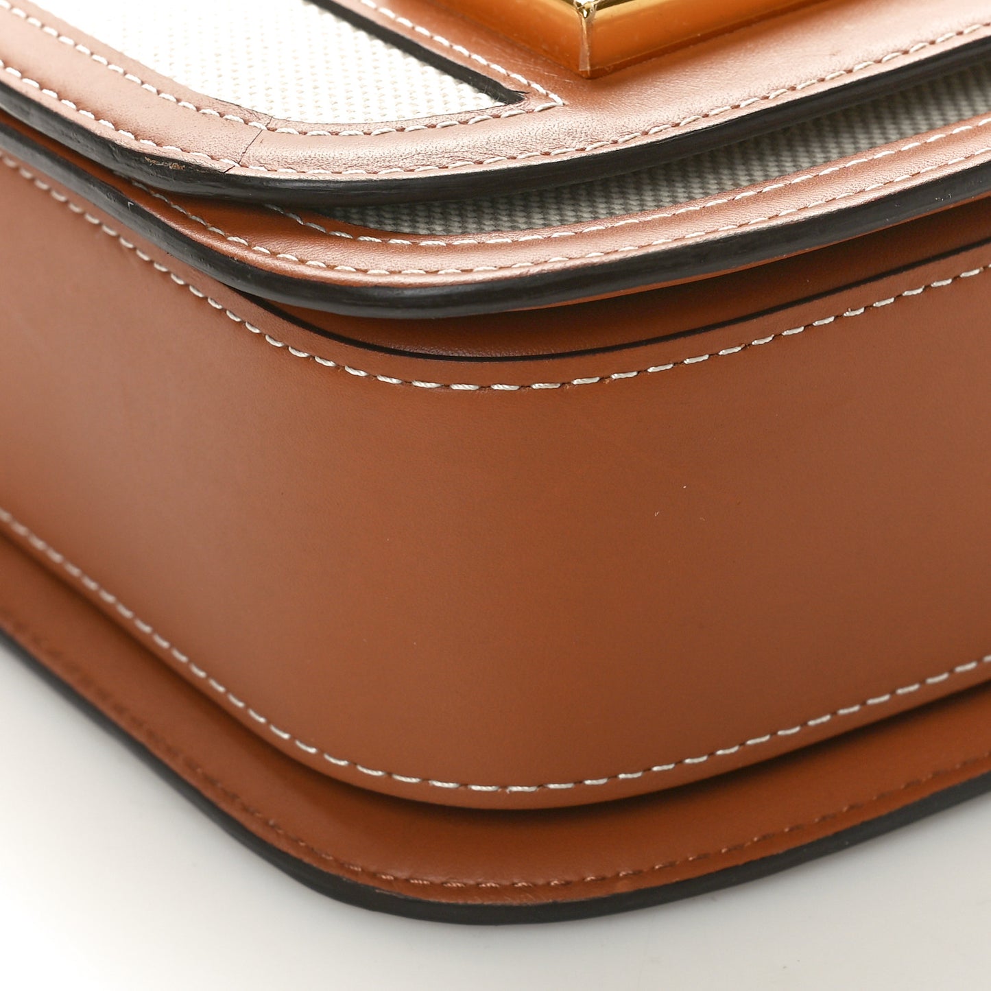 Olen Calfskin Small Lingot Crossbody natural tan