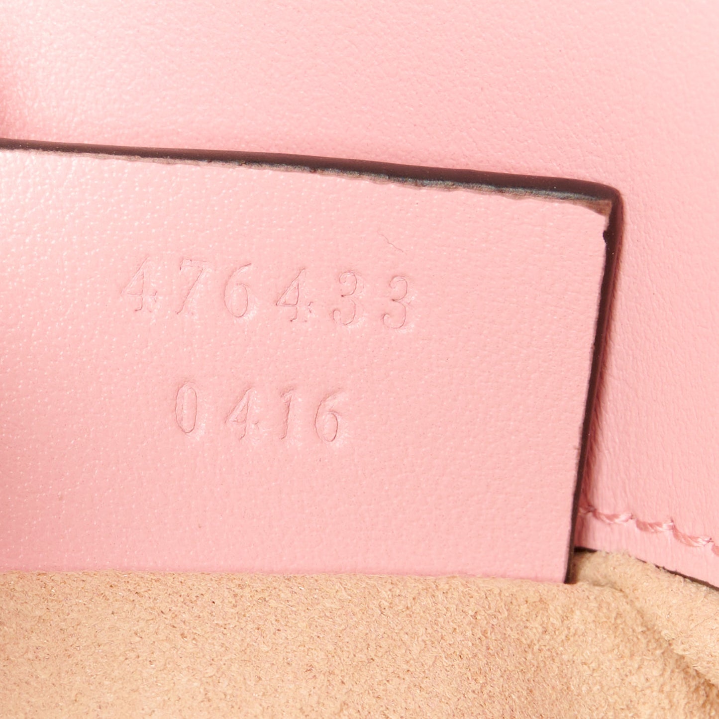 Calfskin Matelasse Super Mini GG Marmont Shoulder Bag Wild Rose