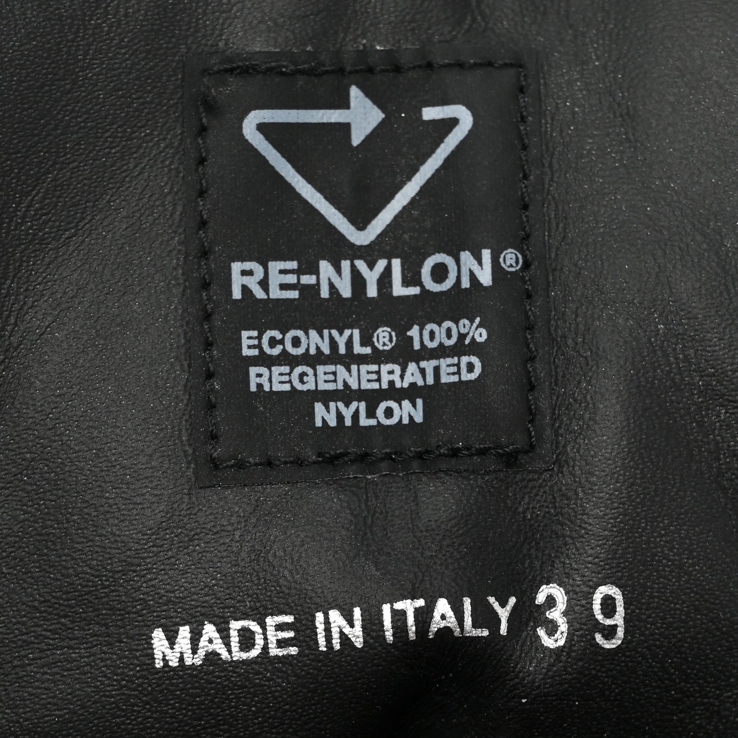 Spazzolato Re-Nylon Metal Triangle Logo Lace Up 85mm Boots 39 Black