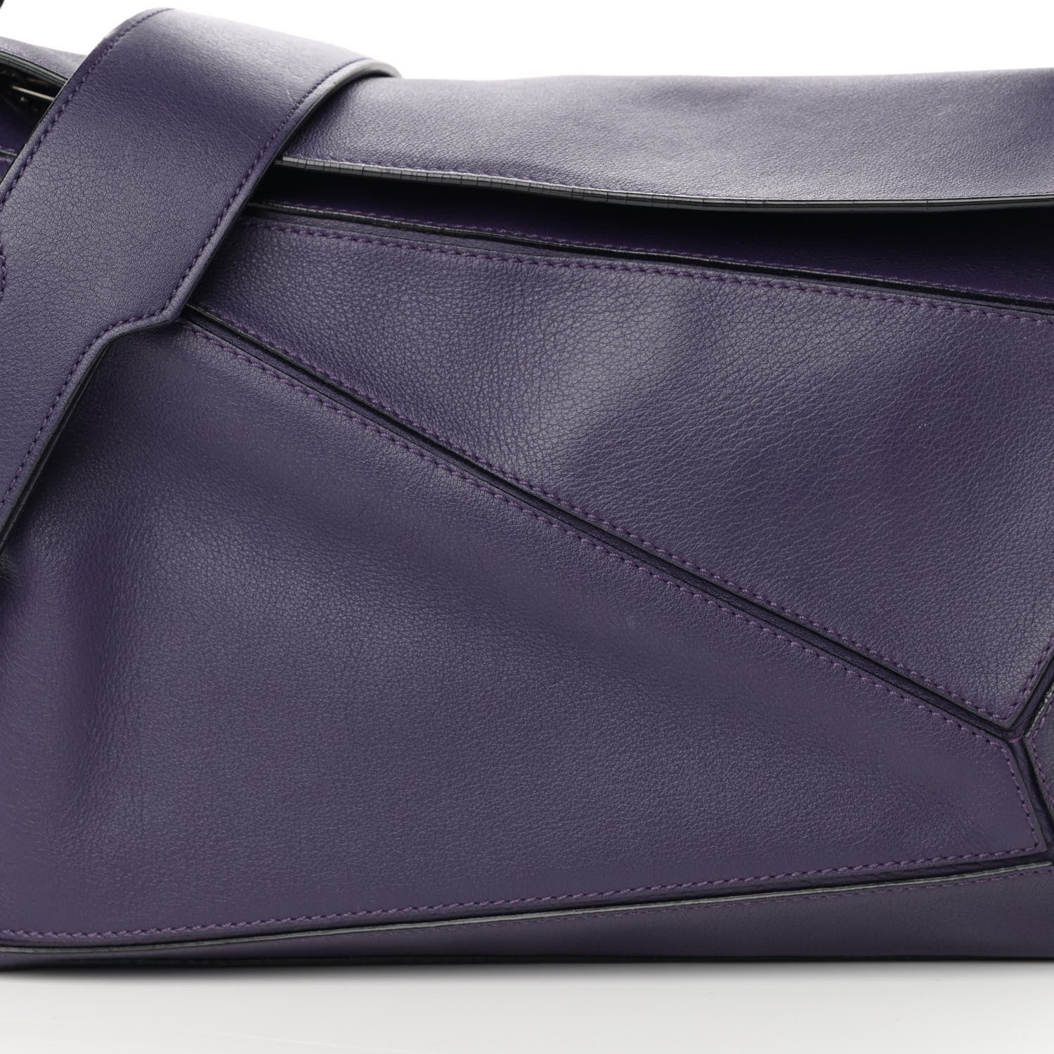 Loewe Calfskin Medium Puzzle Bag Purple 8 of 17