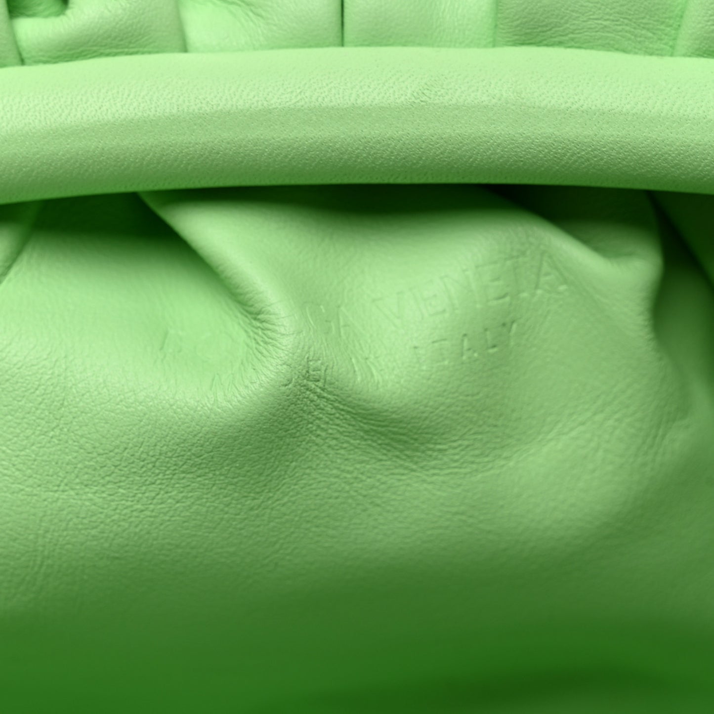 Calfskin Teen Pouch Wasabi