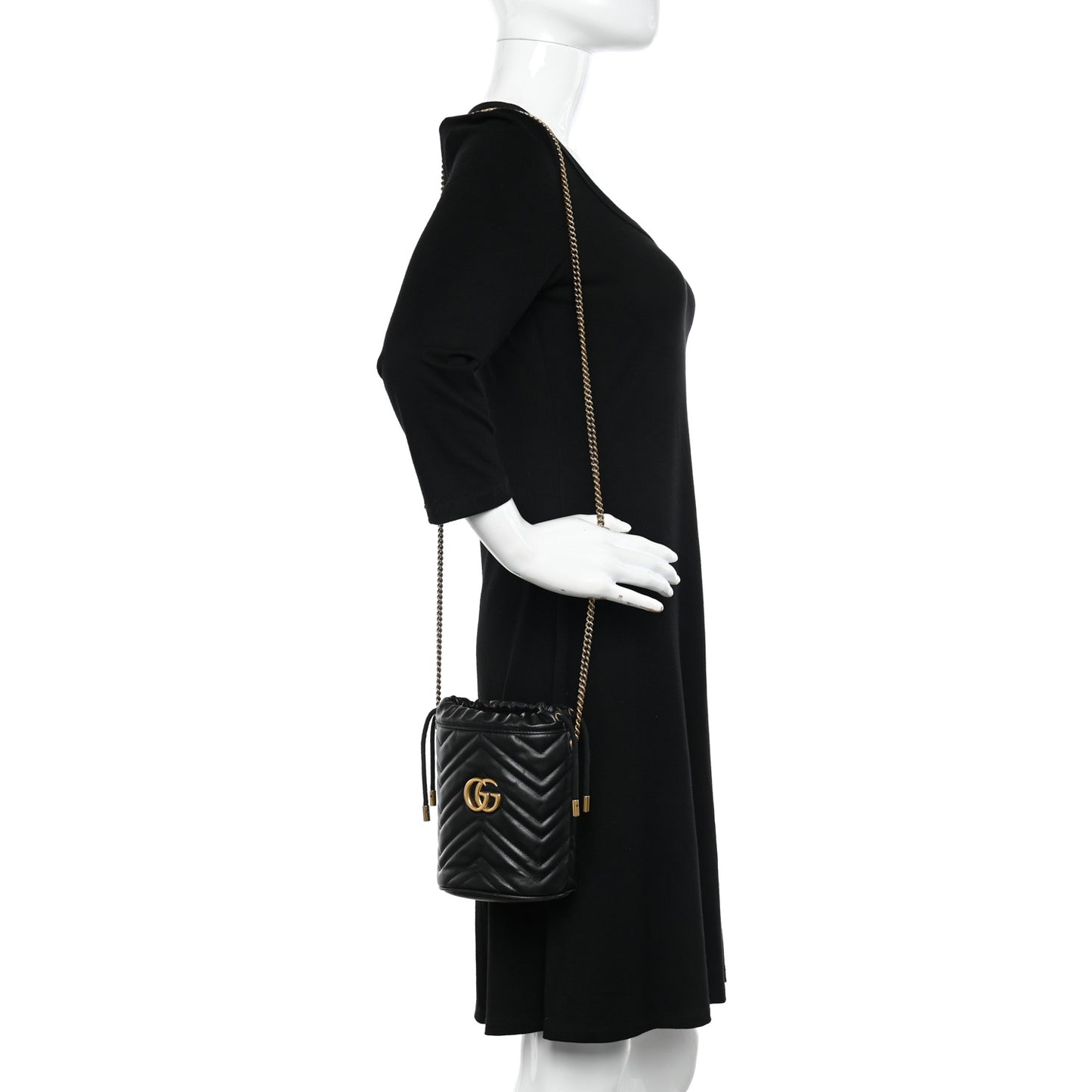 Calfskin Matelasse Mini GG Marmont 2.0 Bucket Bag Black