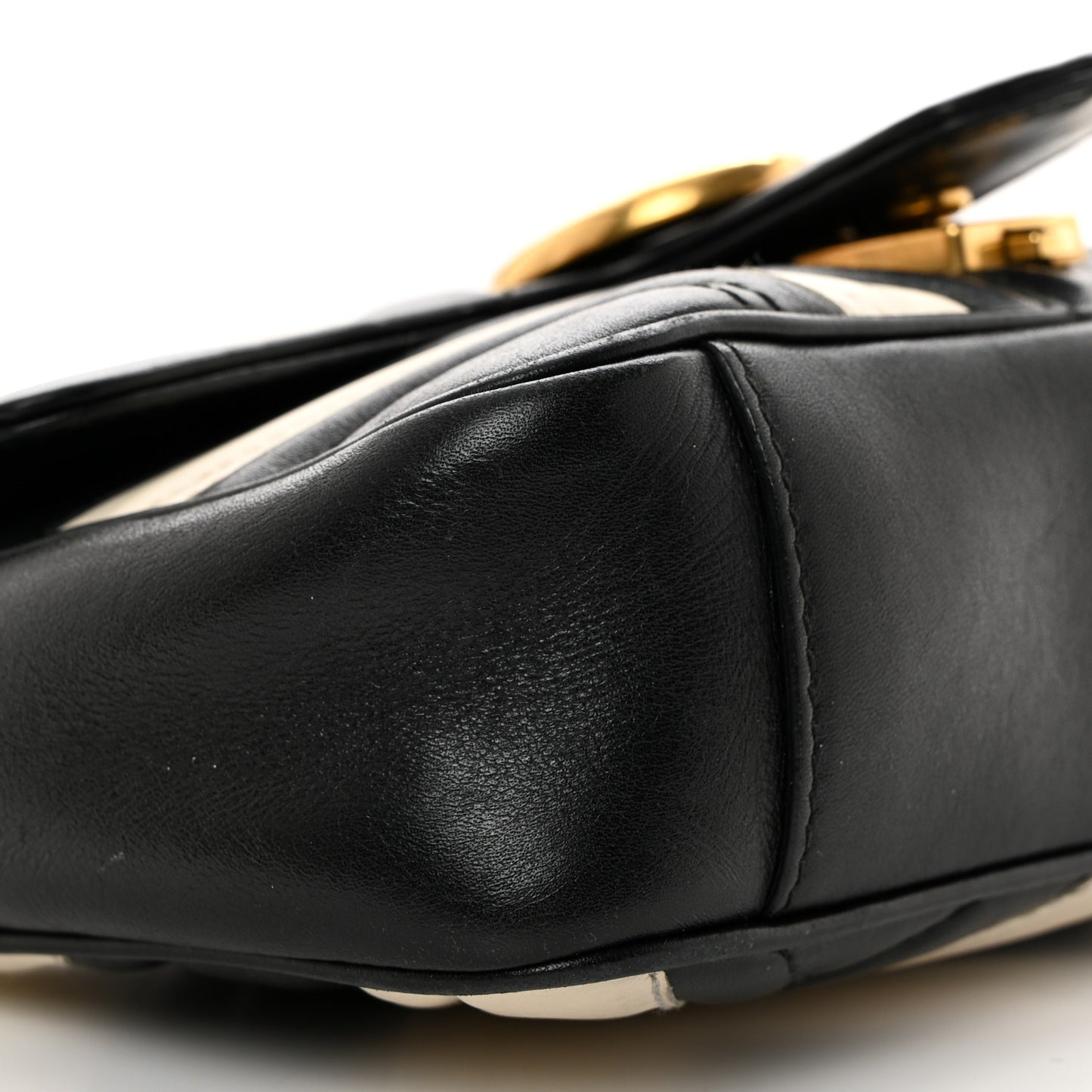 Calfskin Matelasse Mini GG Marmont Shoulder Bag Black White