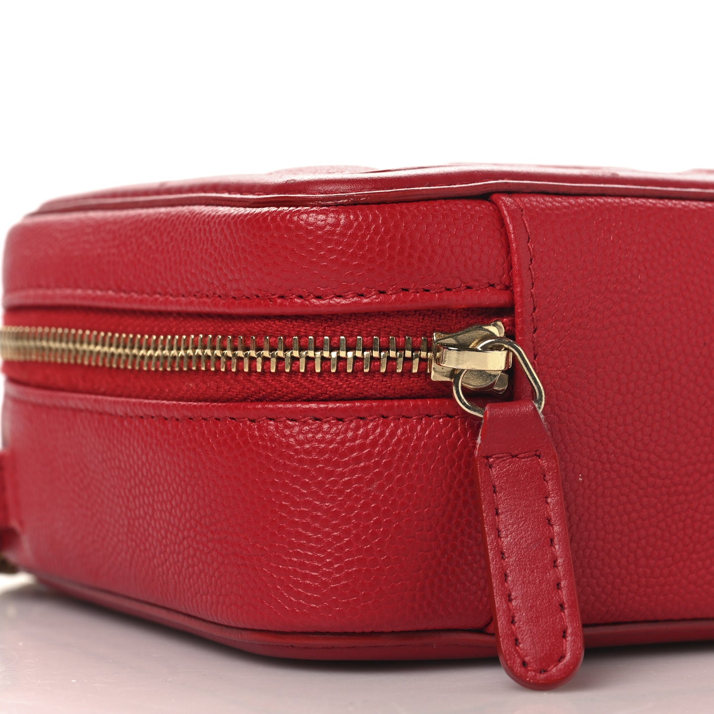 Caviar Quilted Filigree Vanity Clutch With Chain Red