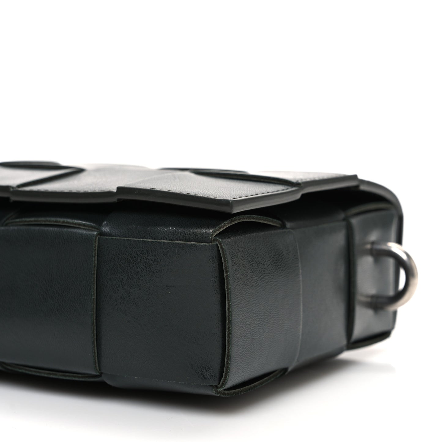 Calfskin Maxi Intreccio Cassette With Strap Bag Dark Green