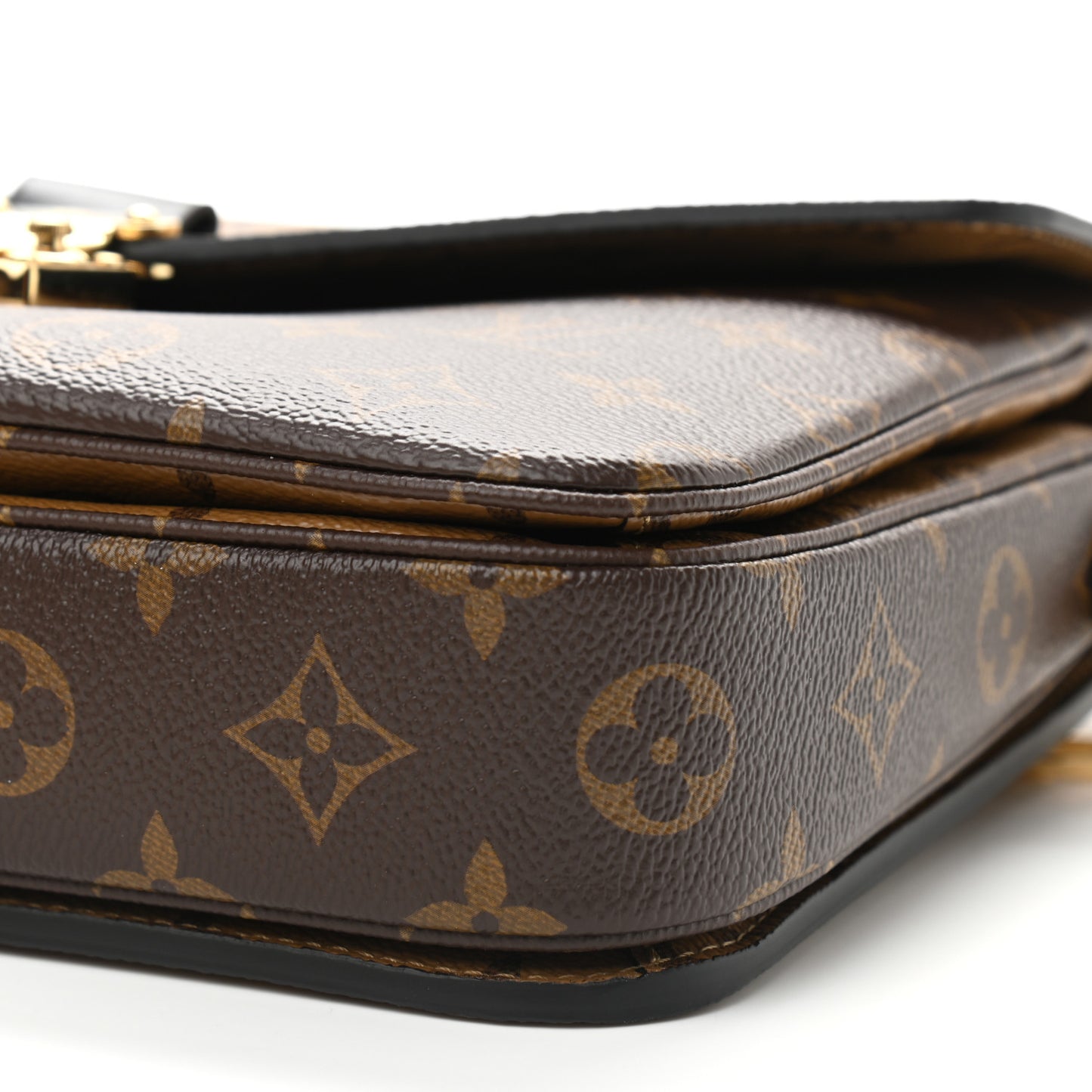 Reverse Monogram Pochette Metis