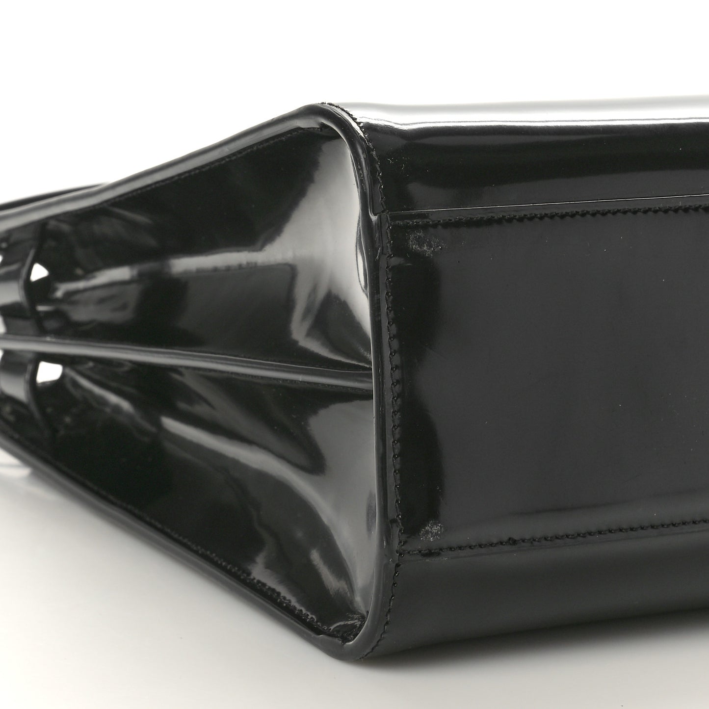 Patent Calfskin Large Thin Sac De Jour Black