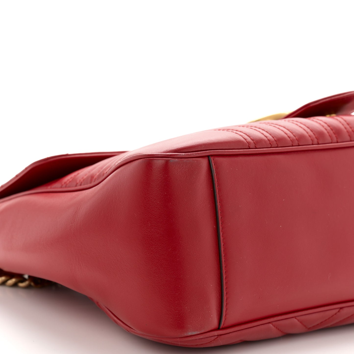 Calfskin Matelasse Large GG Marmont Shoulder Bag Hibiscus Red