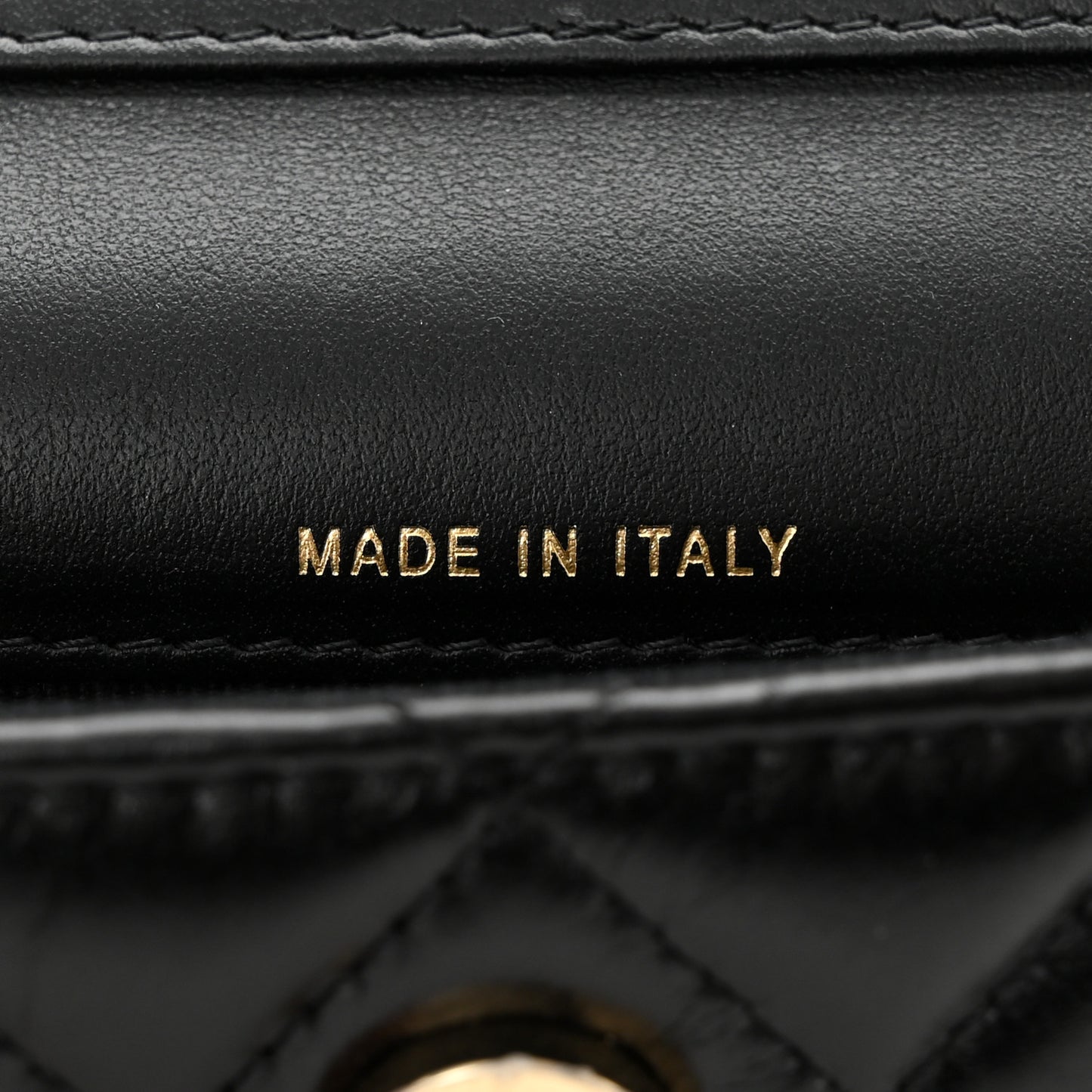 Calfskin Quilted Maxi Pearls Card Holder Flap With Chain Black