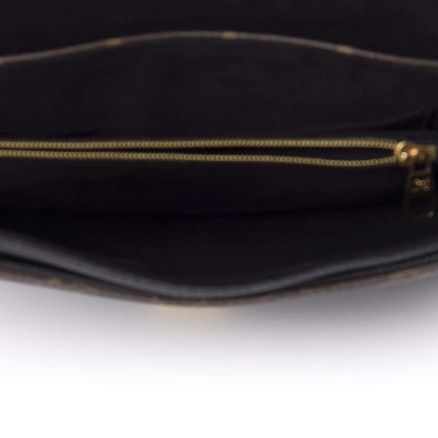 Monogram Pallas Chain Black