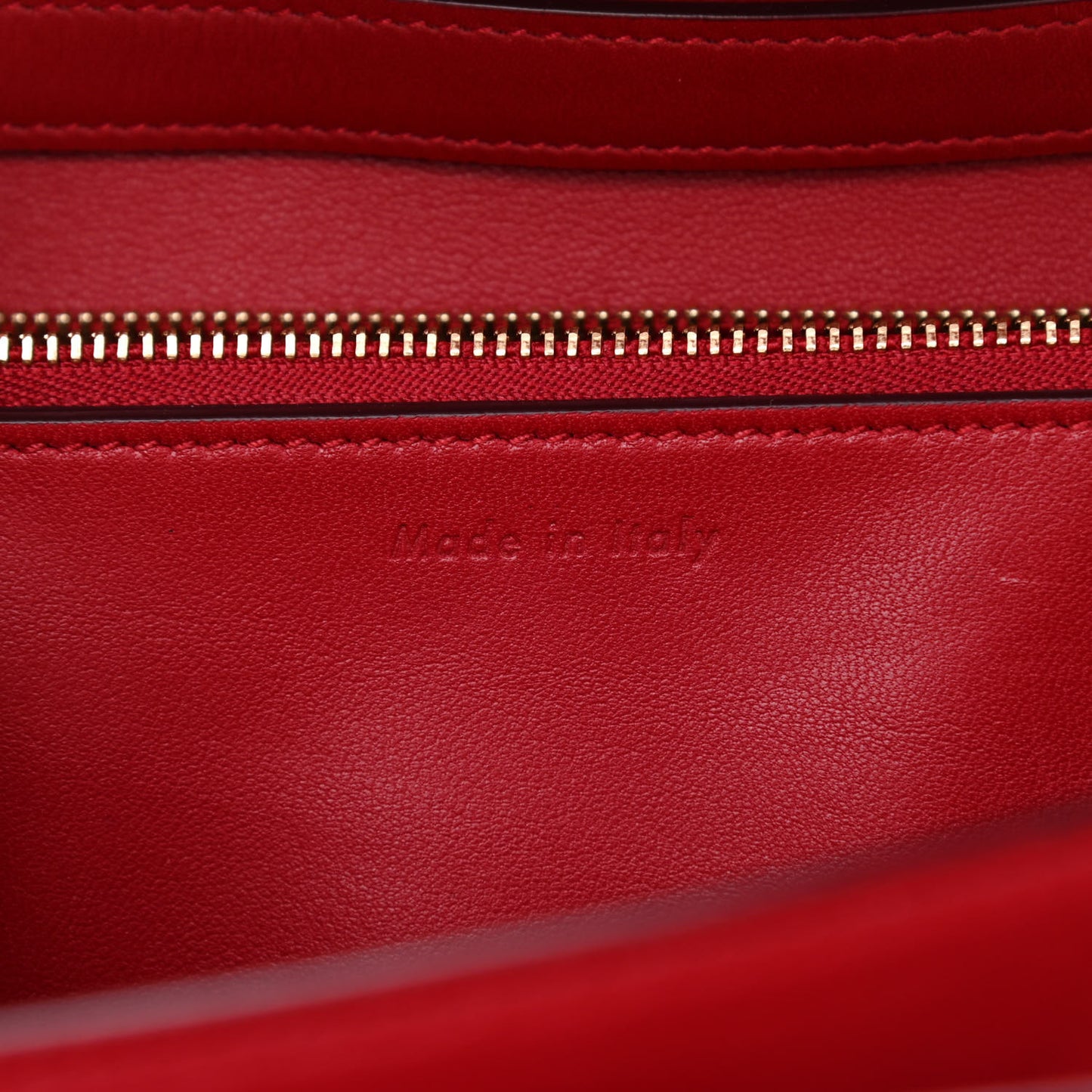 Box Calfskin Medium Classic Box Flap Bag Red