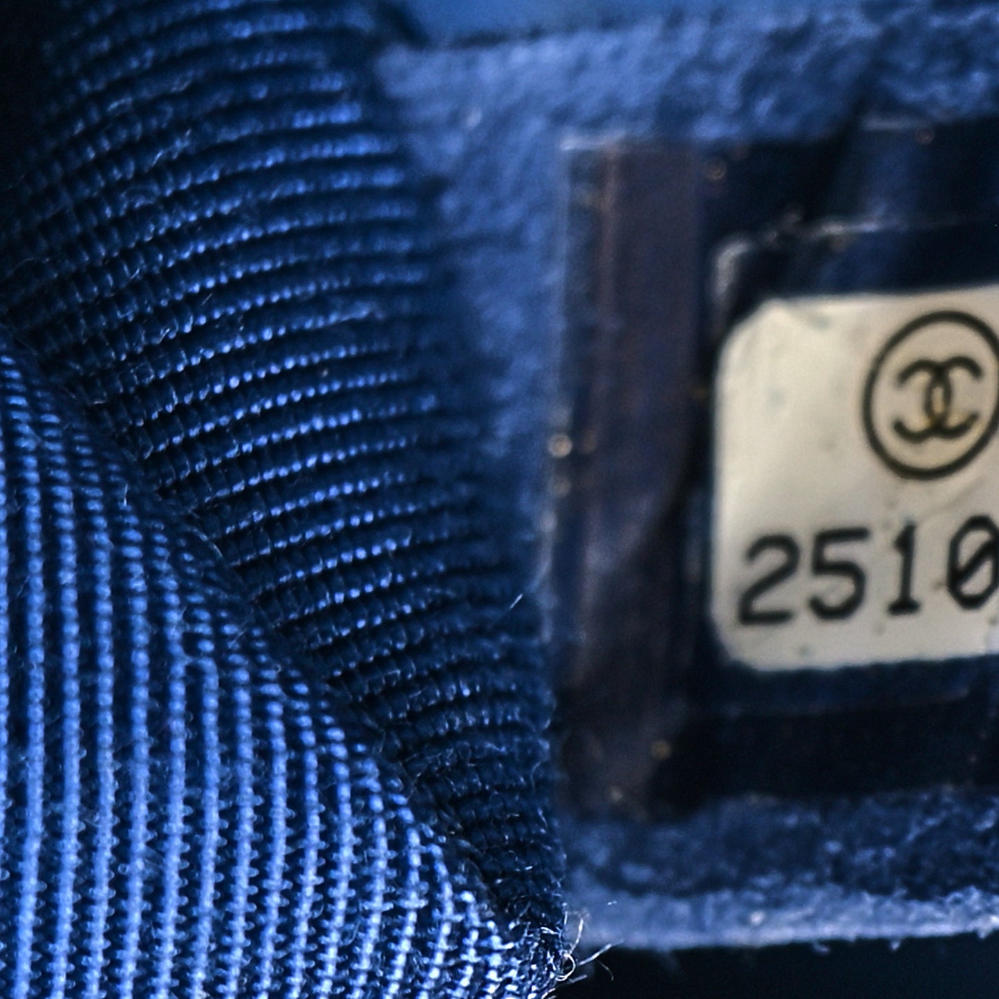 Caviar Quilted Medium Boy Flap Dark Blue