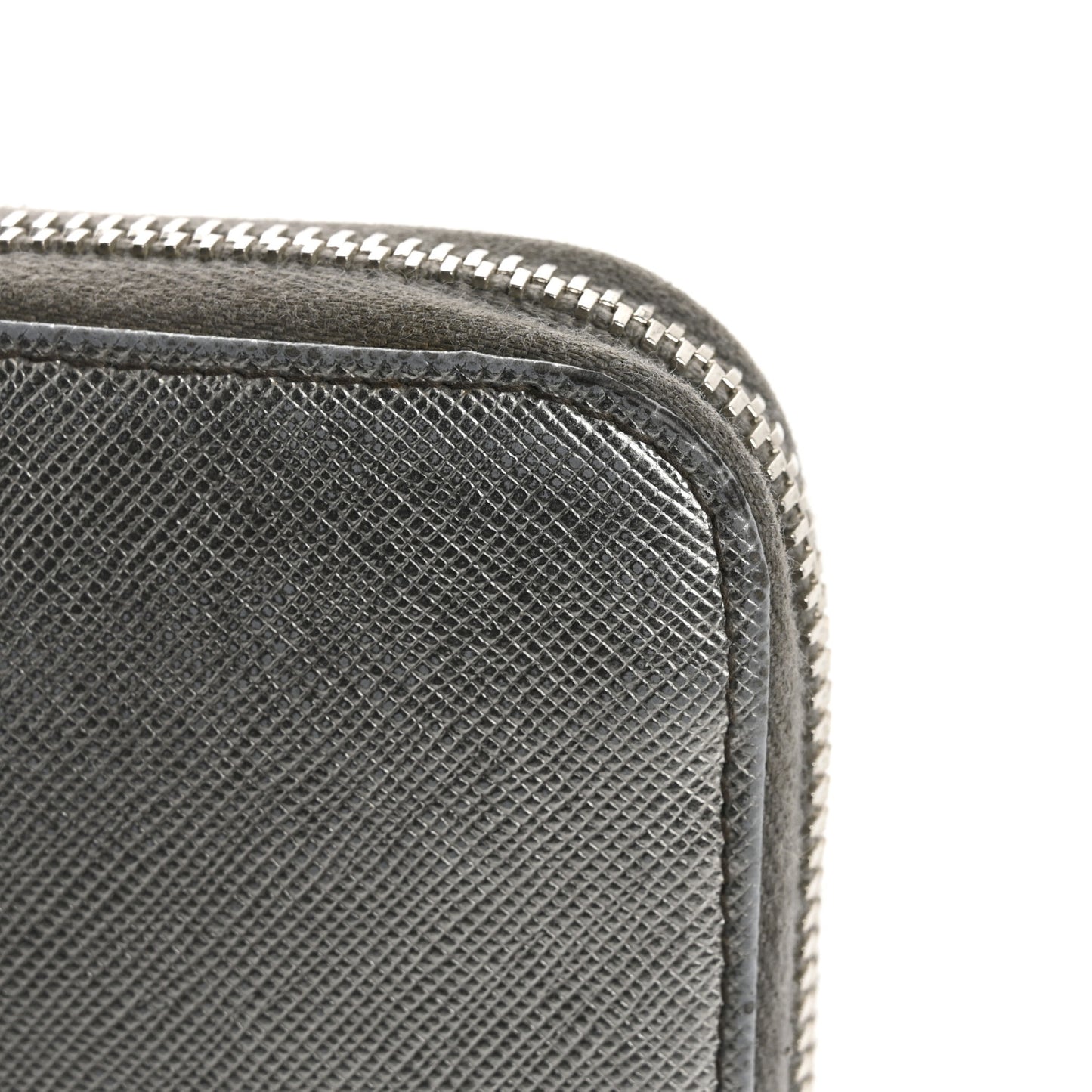 Saffiano Metal Zip Around Wallet Argento
