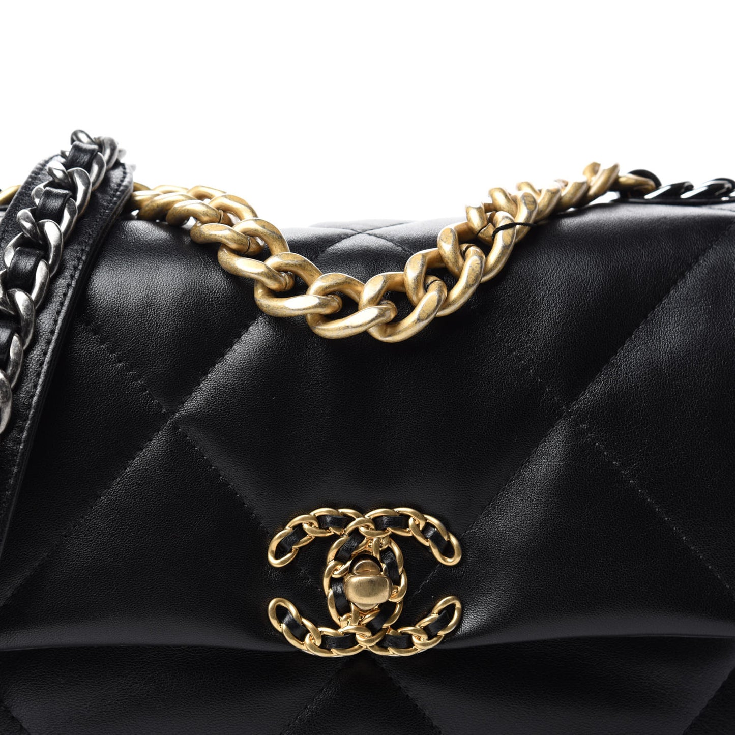 Lambskin Quilted Medium 19 Flap Black