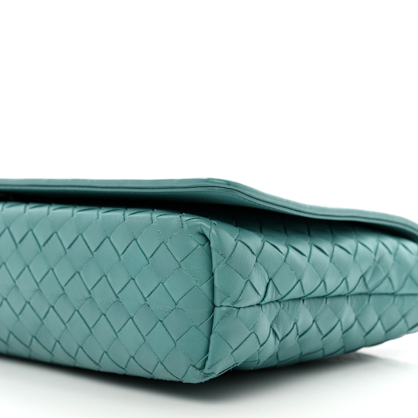 Nappa Intrecciato Dahlia Clutch Crossbody Linoleum
