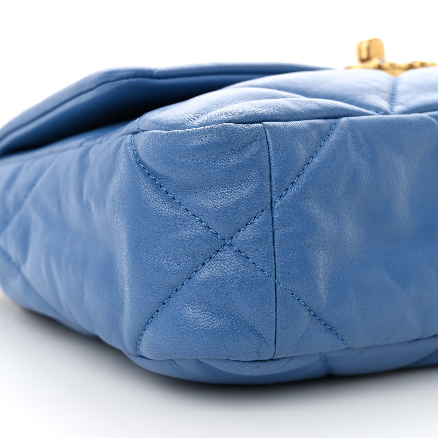 Lambskin Quilted Medium Chanel 19 Flap Blue