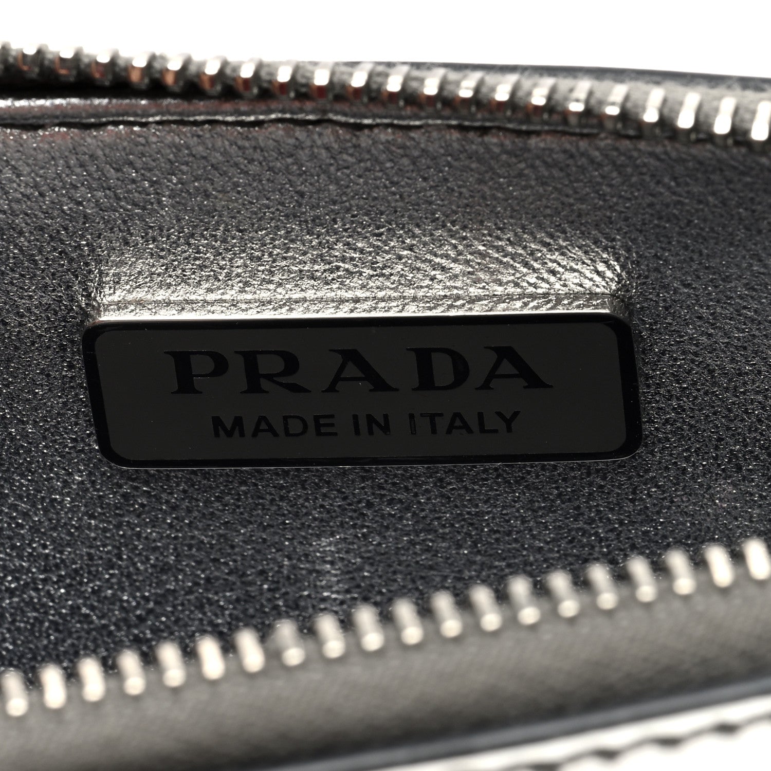 Prada Spazzolato Metal Triangle Logo Triangle Patterned Mini Shoulder Bag Argento 6 of 10