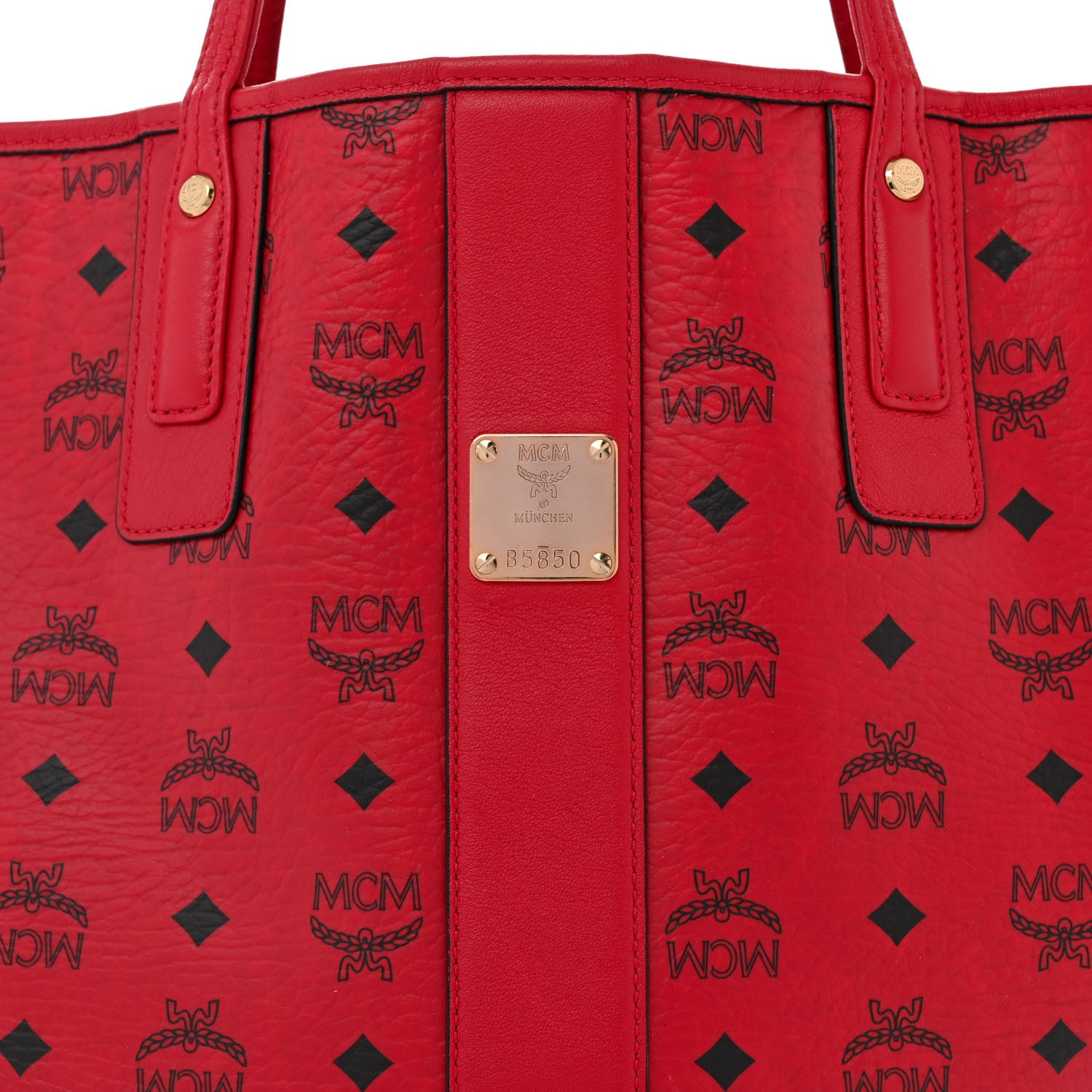 MCM Visetos Medium Liz Reversible Shopper Tote Ruby Red 10 of 17