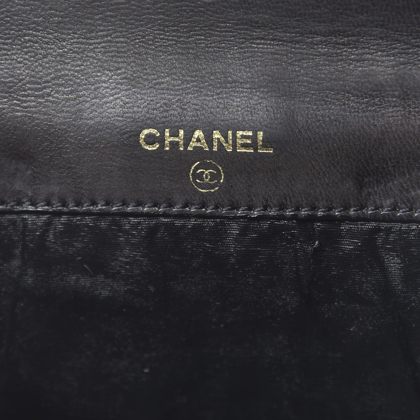 Caviar CC Flap Wallet Black