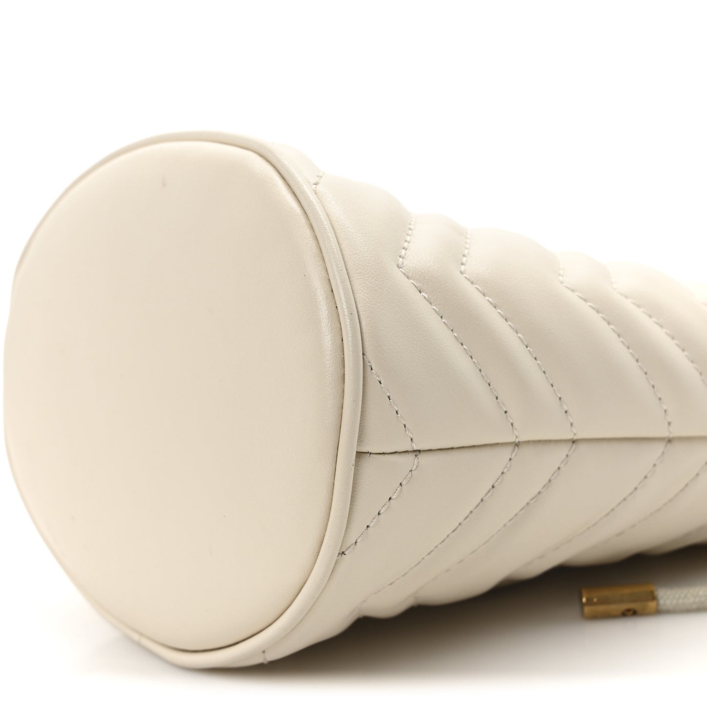 Calfskin Matelasse Mini GG Marmont 2.0 Bucket Bag White