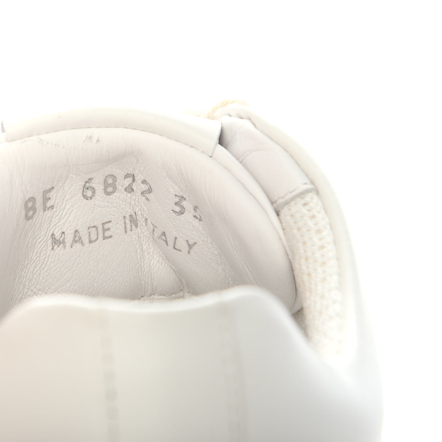 Calfskin Bugs Low Top Sneakers 35 White