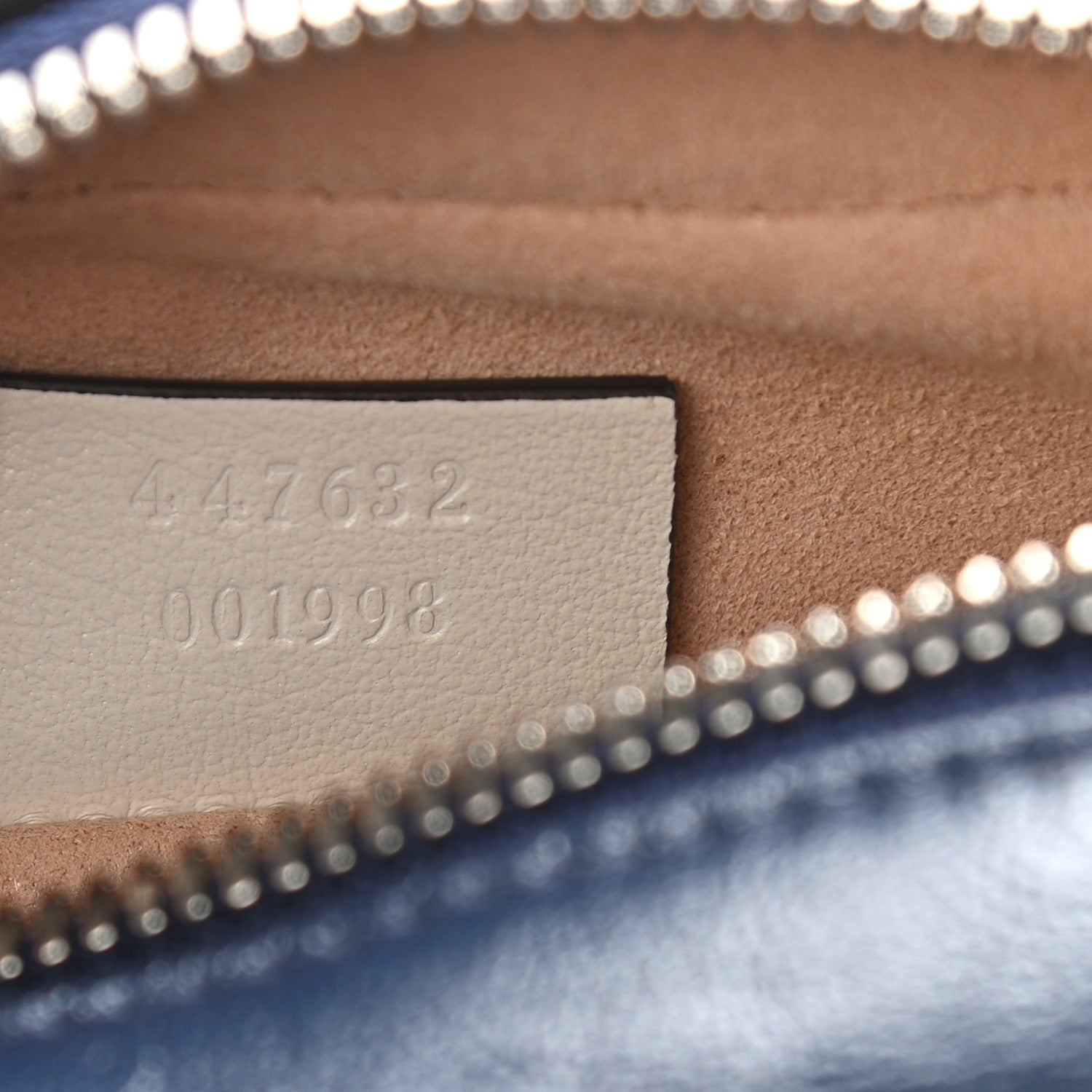 Gucci Vintage Effect Calfskin Matelasse Diagonal Small Torchon GG Marmont Chain Shoulder Bag Blue Agata Mystic White 7 of 10