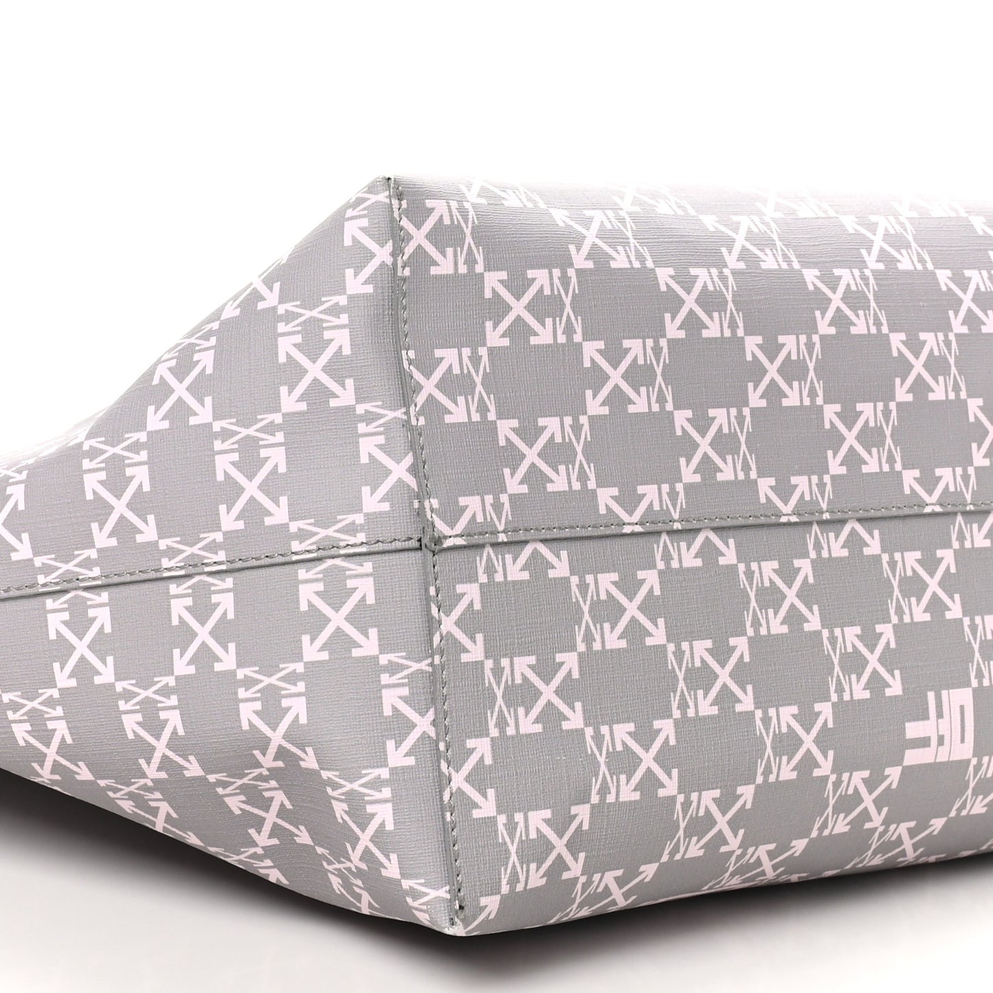Coated Canvas Arrow Print Day Off Tote Bag White