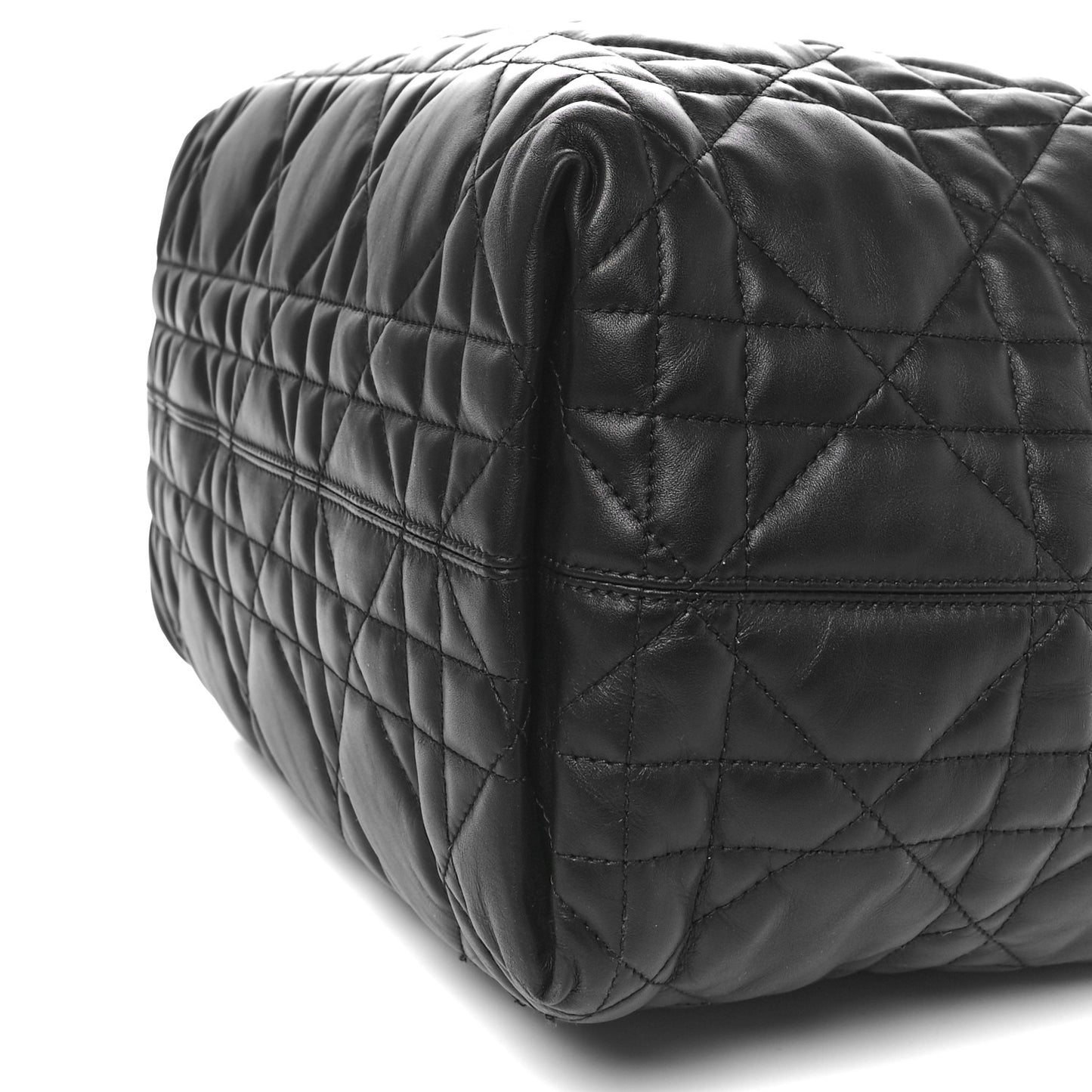Calfskin Macrocannage Large Toujours Black