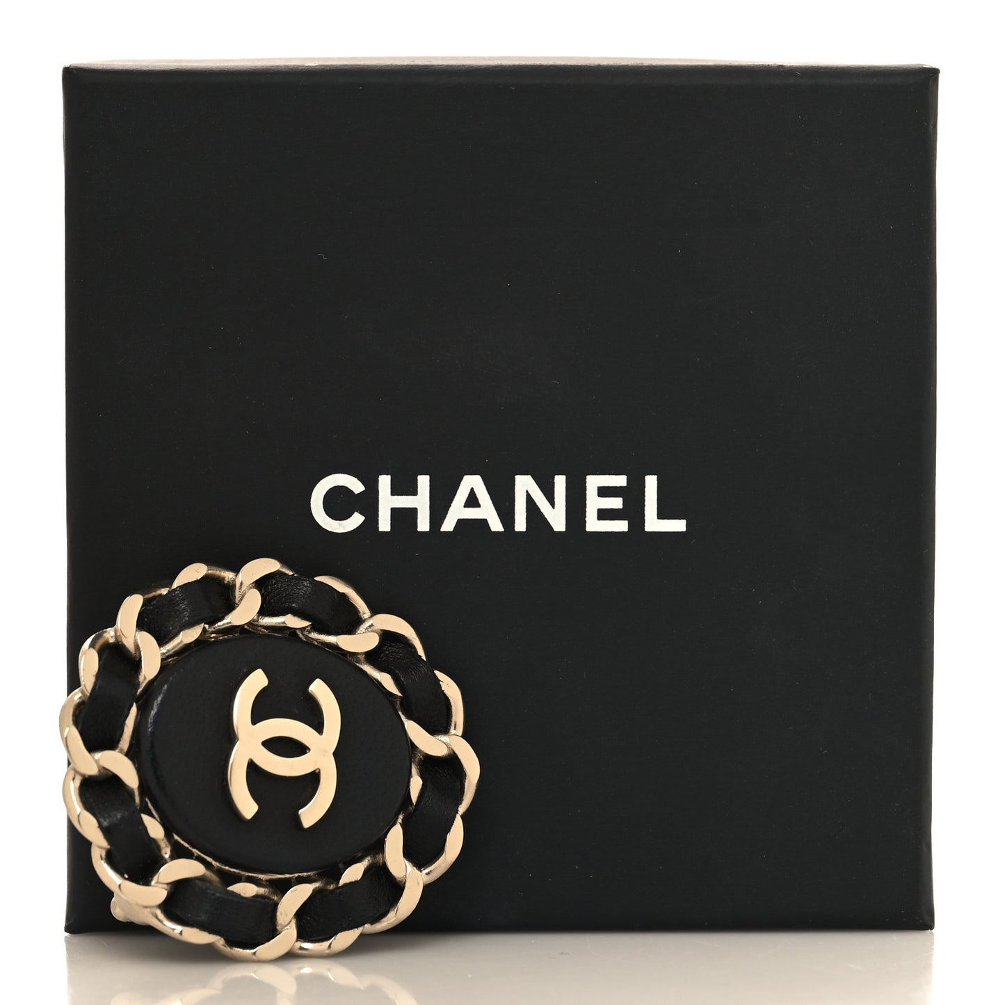 Lambskin Chain CC Brooch Black
