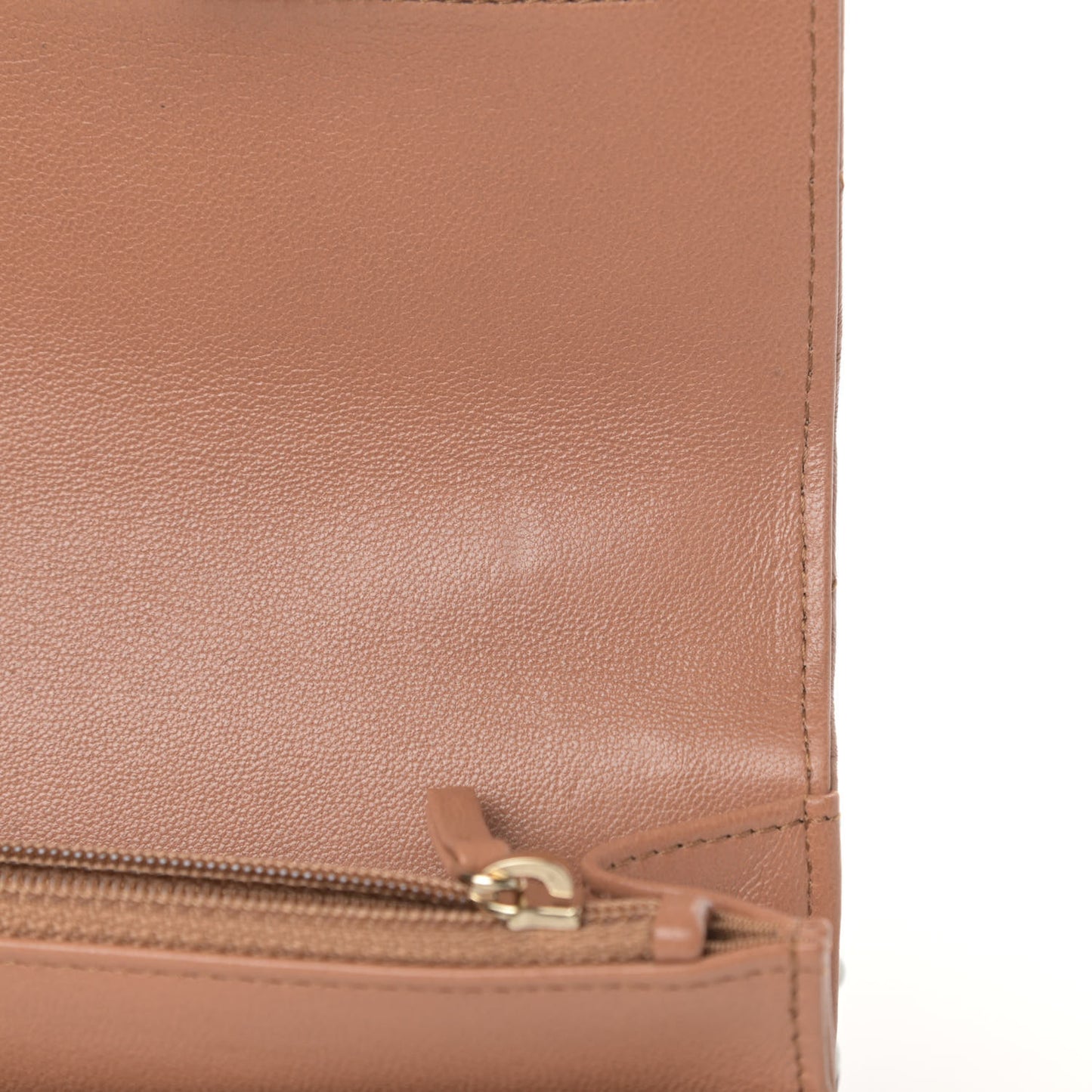 Lambskin Quilted 19 Wallet On Chain WOC Brown