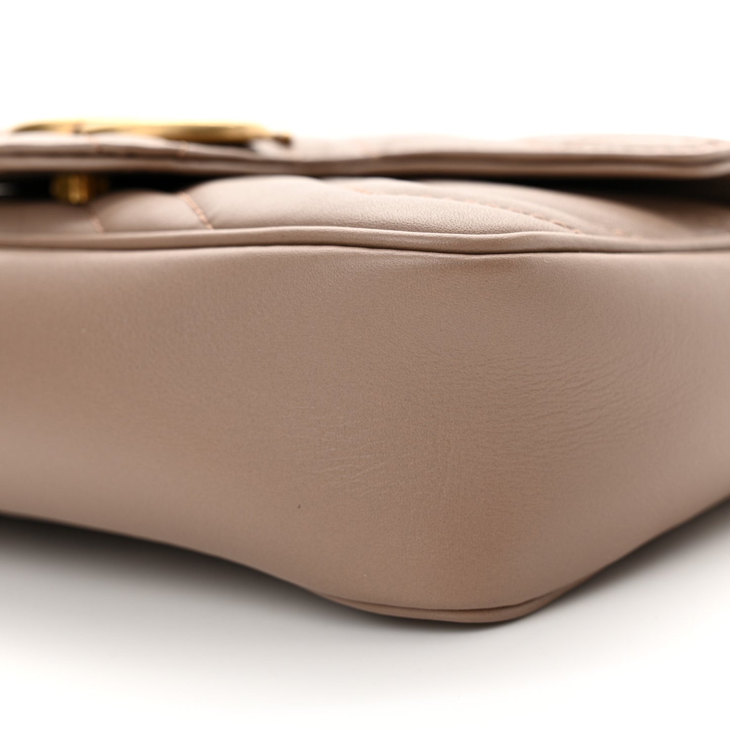 Calfskin Matelasse Super Mini GG Marmont Shoulder Bag Porcelain Rose