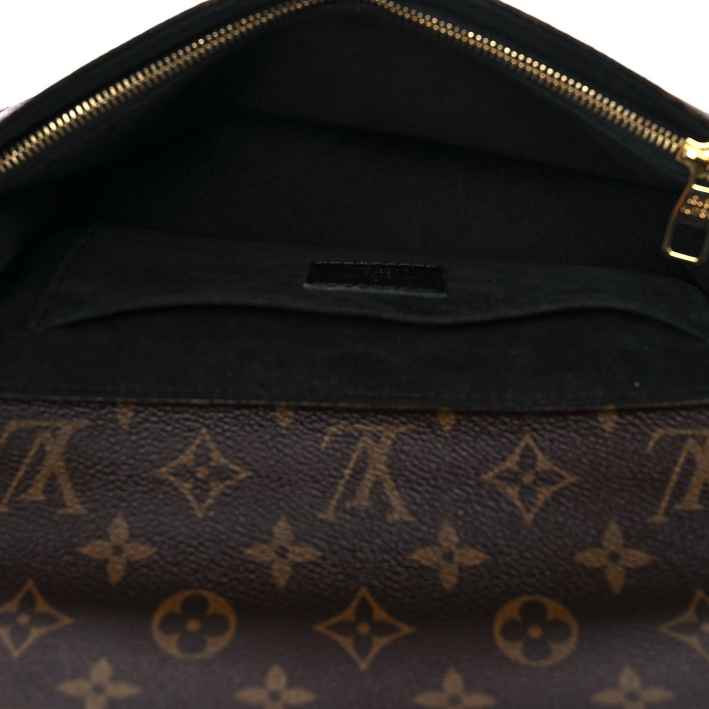 Monogram Saint Placide Black