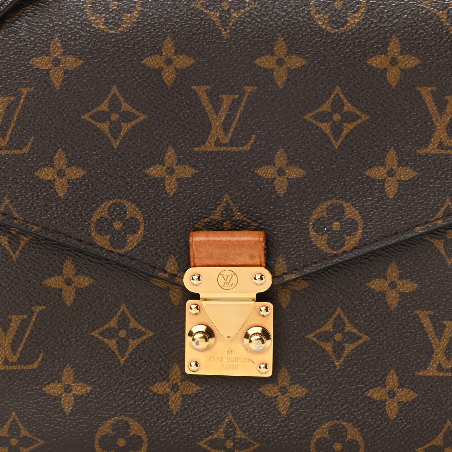 Monogram Pochette Metis