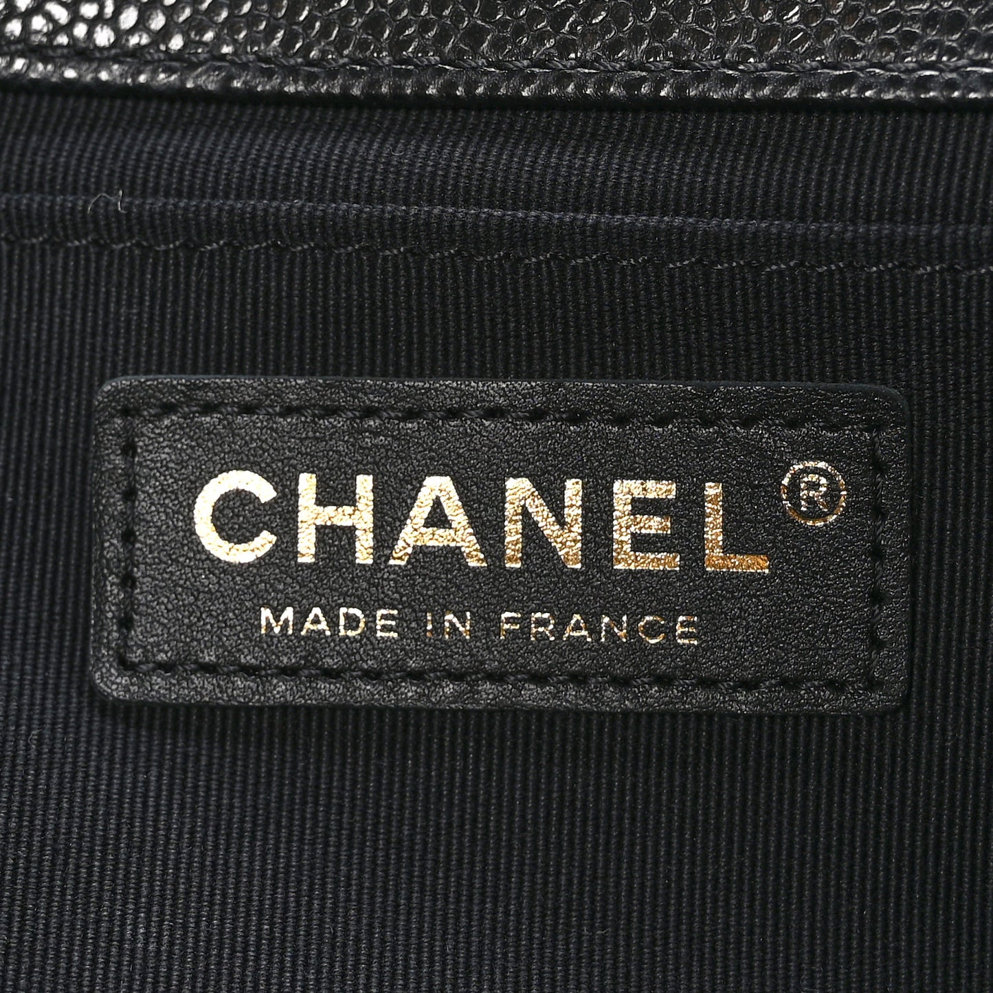 Caviar Chevron Quilted Medium Boy Flap Black