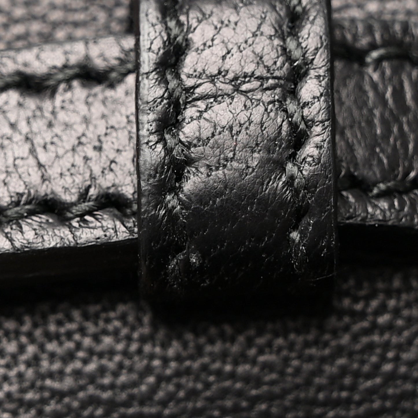 ALEXANDER MCQUEEN Calfskin Studded Wallet on Chain Black
