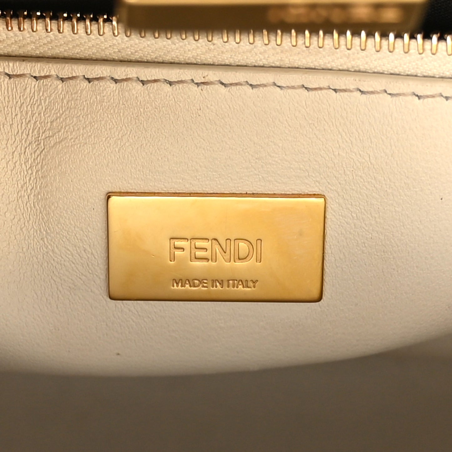 Glazed Fabric Nappa FF Disco Girls Inlay Mini Peekaboo Iconic Satchel Bianco Perla Multicolor