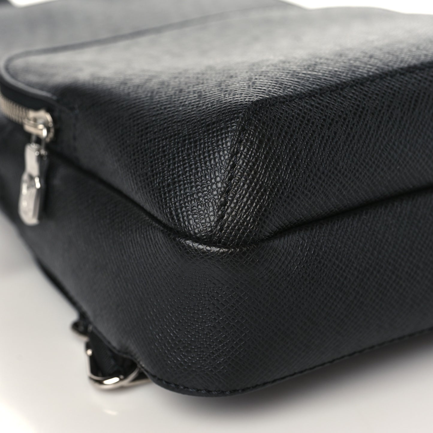 Taiga Avenue Sling Bag Ardoise