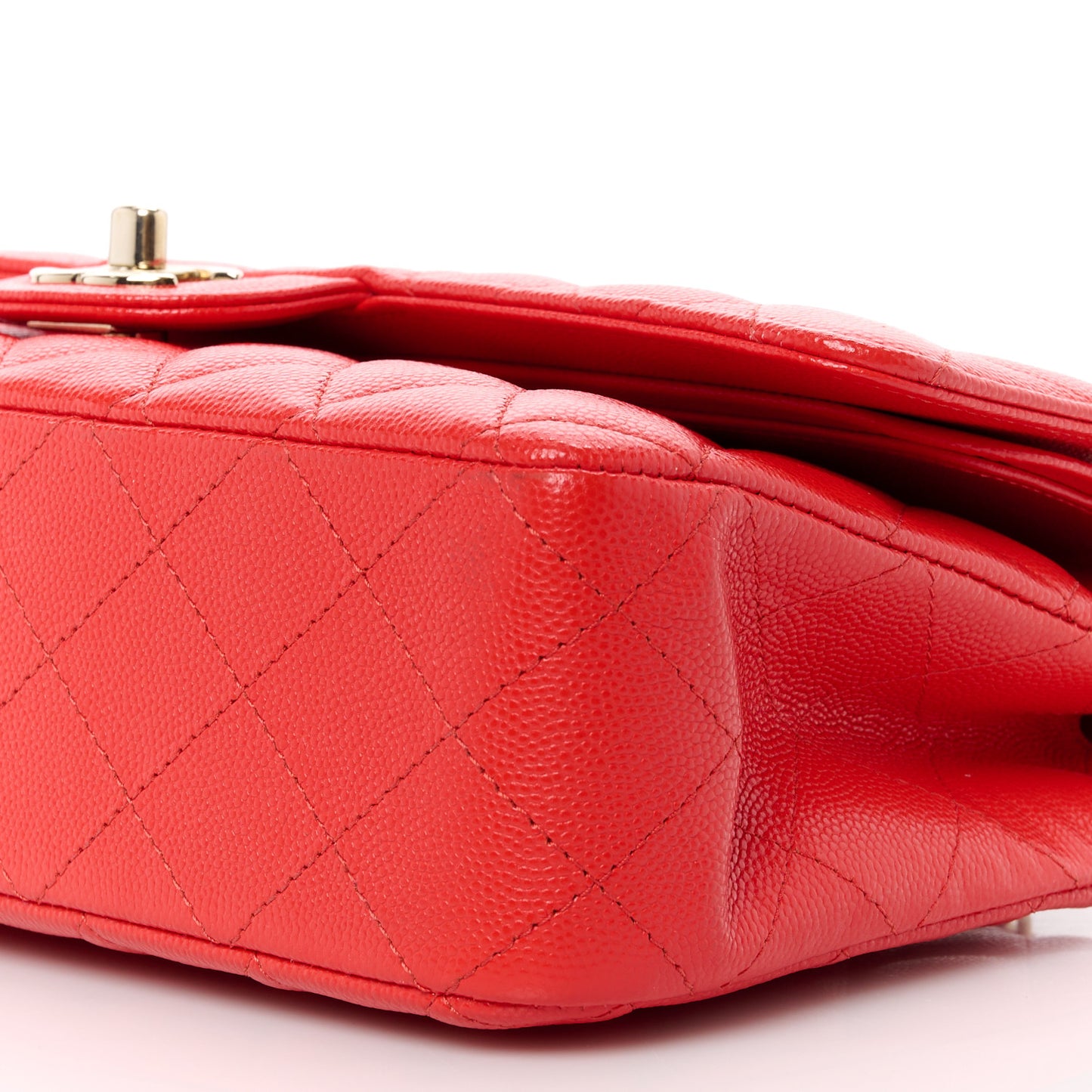 Caviar Quilted Medium Double Flap Red