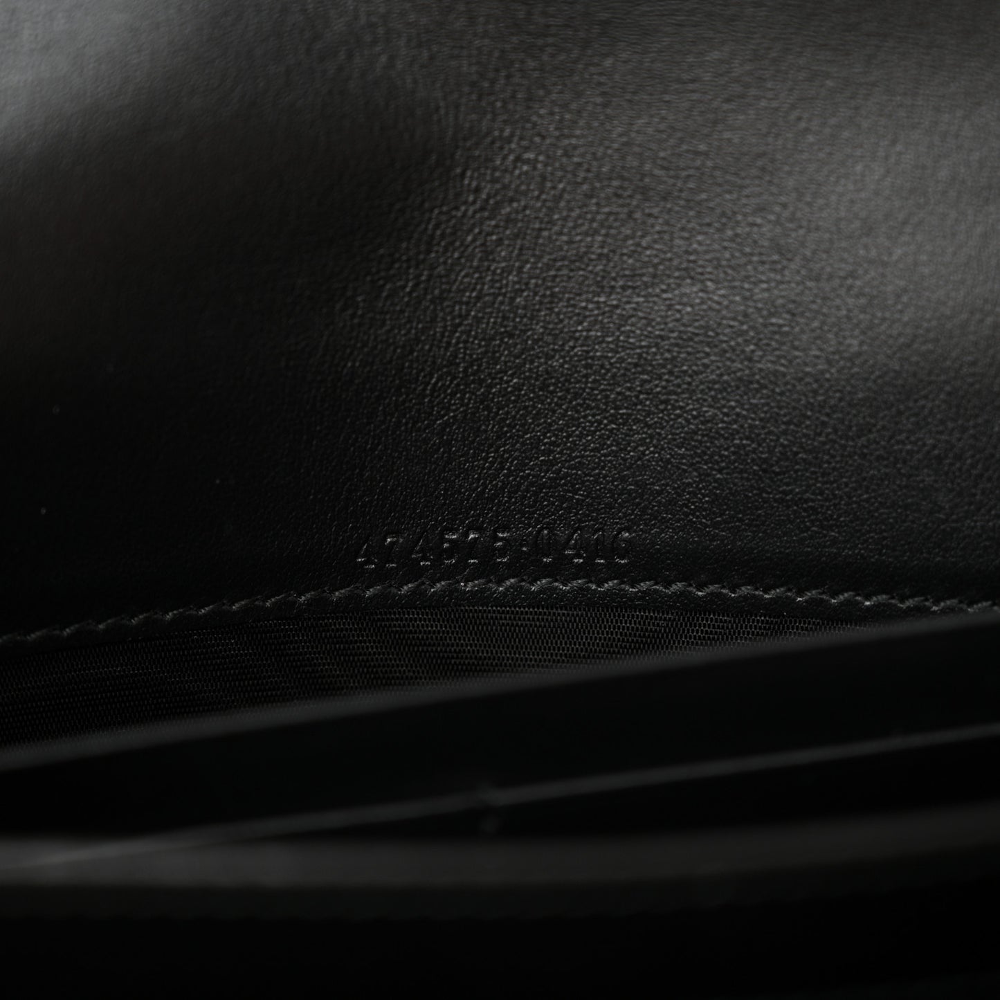 Calfskin Matelasse GG Marmont Chain Wallet Black