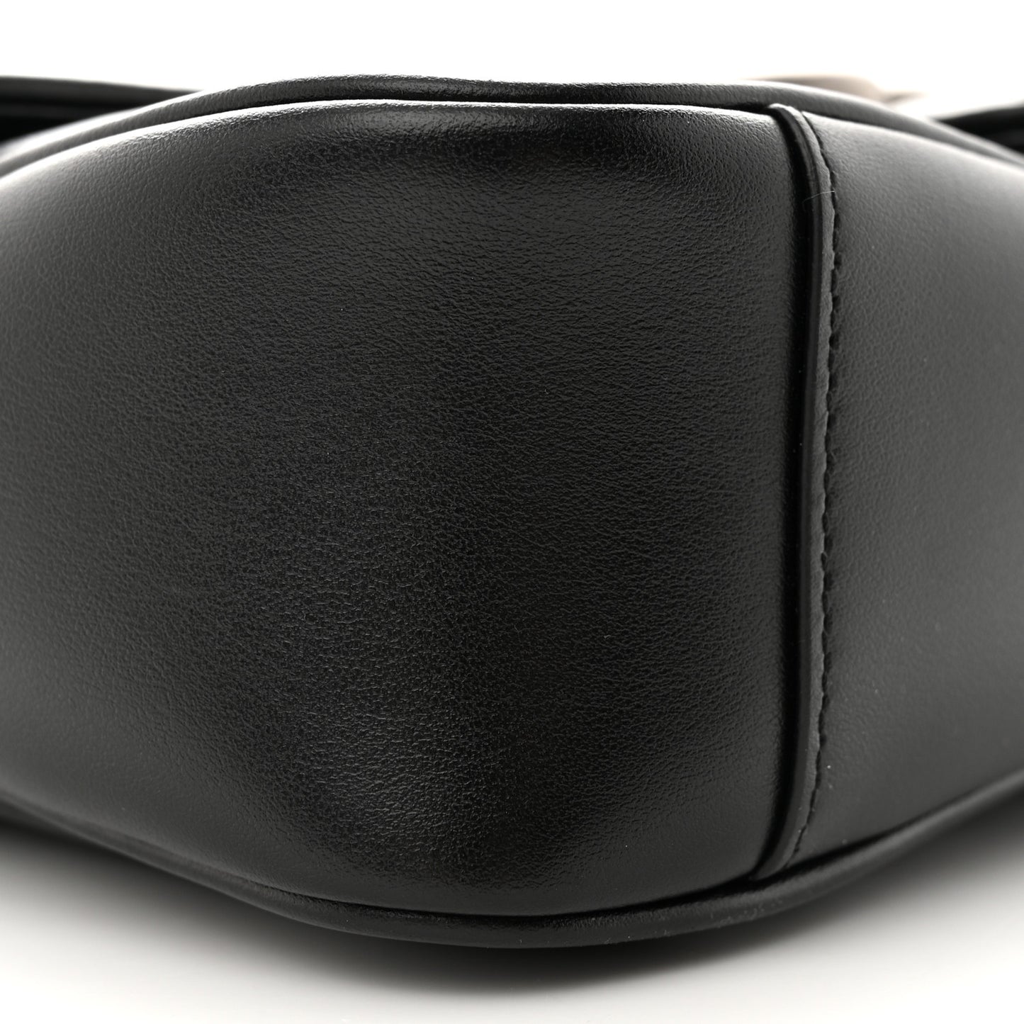 Calfskin Matelasse Aria Small GG Marmont Shoulder Bag Black