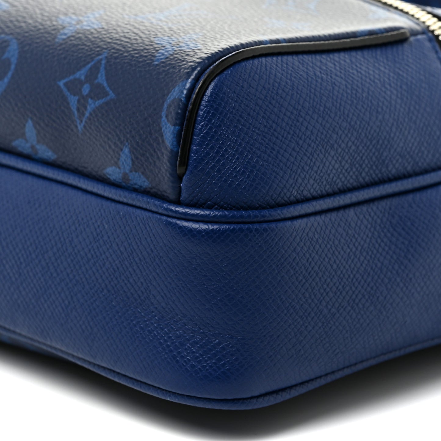 Taiga Monogram Outdoor Messenger Cobalt