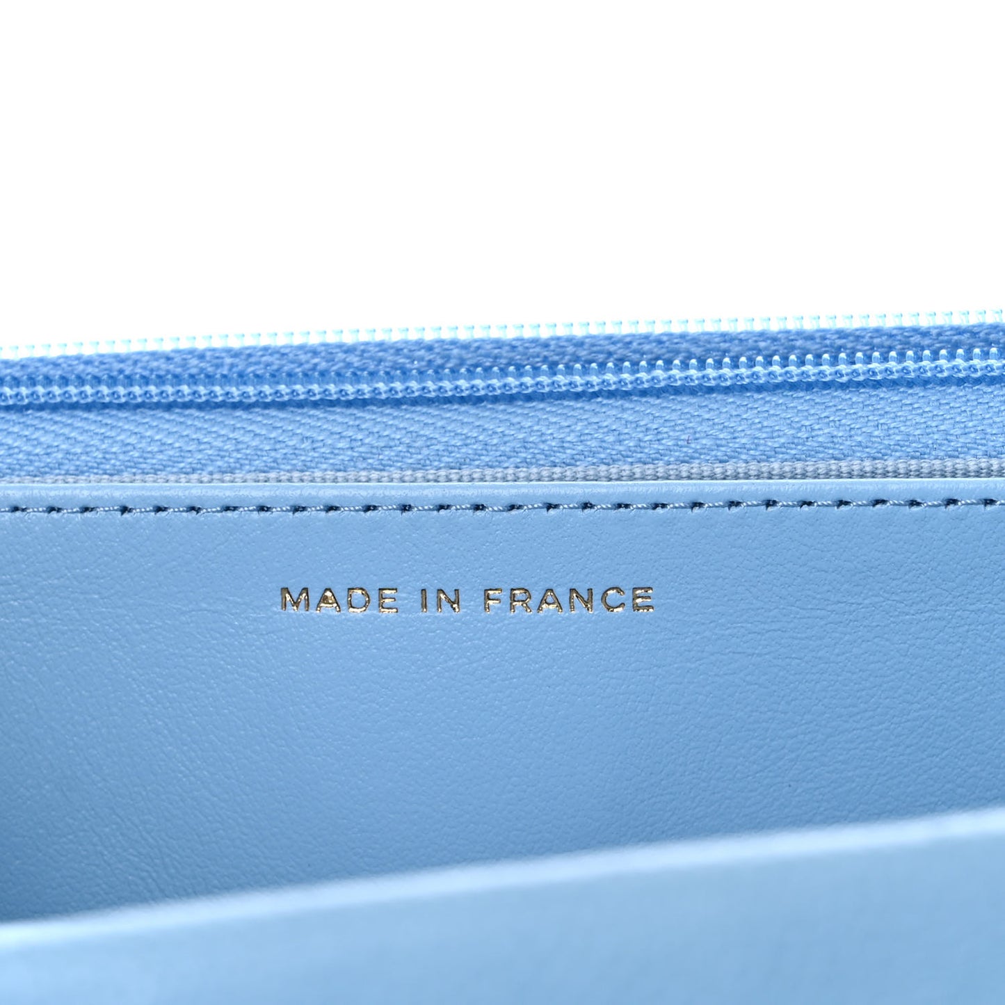 Caviar Quilted Wallet On Chain WOC Blue