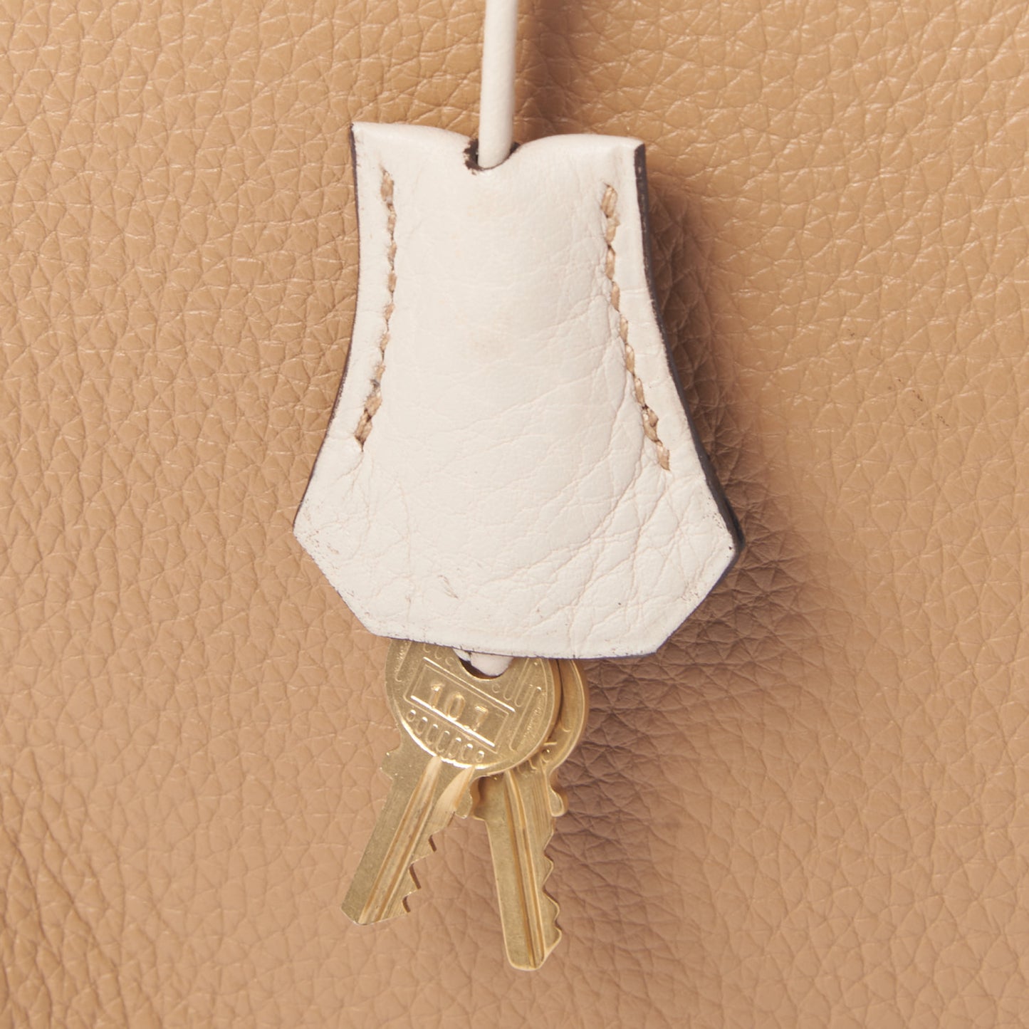Taurillon Clemence Tri-Color Kelly Retourne 35 Tabac Camel Ebene Parchemin